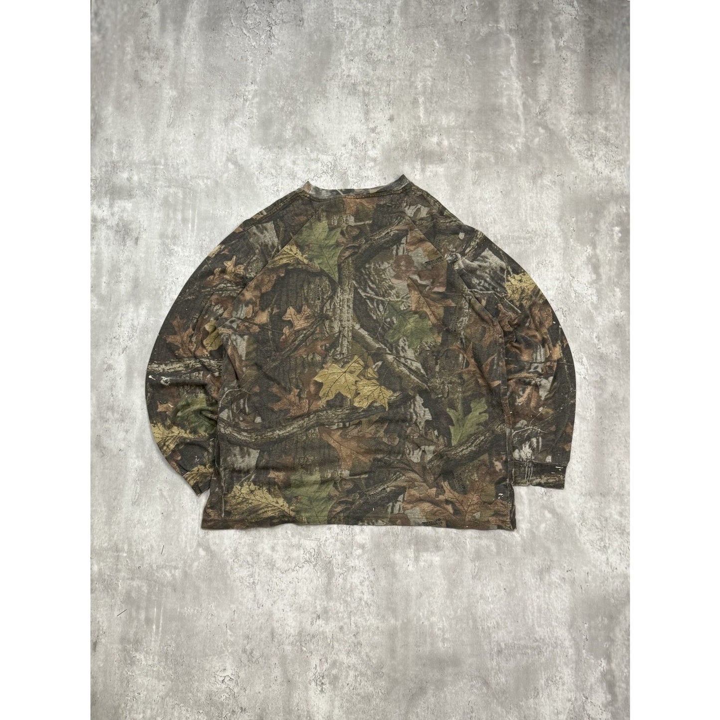 Vintage 90s Advantage Timber Tree Camo Hunting Long Sleeve T-Shirt Size XL