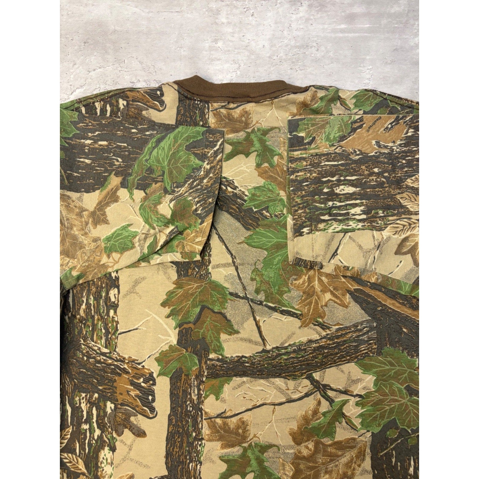 Vintage Realtree Camo Hunting T-Shirt Size Large