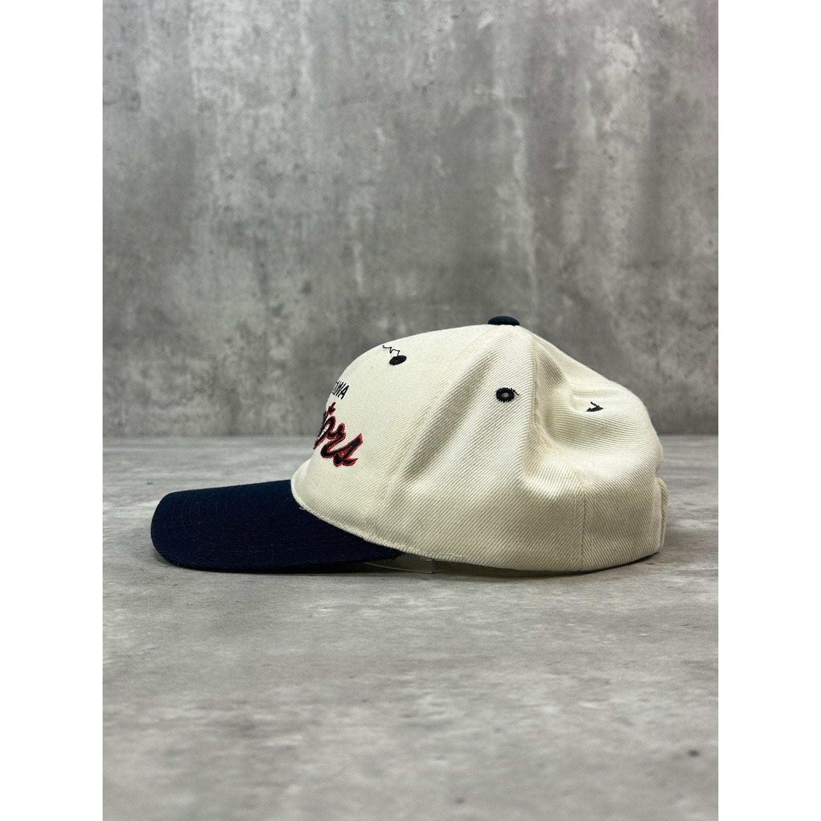 Vintage 90s Ottawa Senators NHL Sports Specialties Script Snapback Hat OSFA