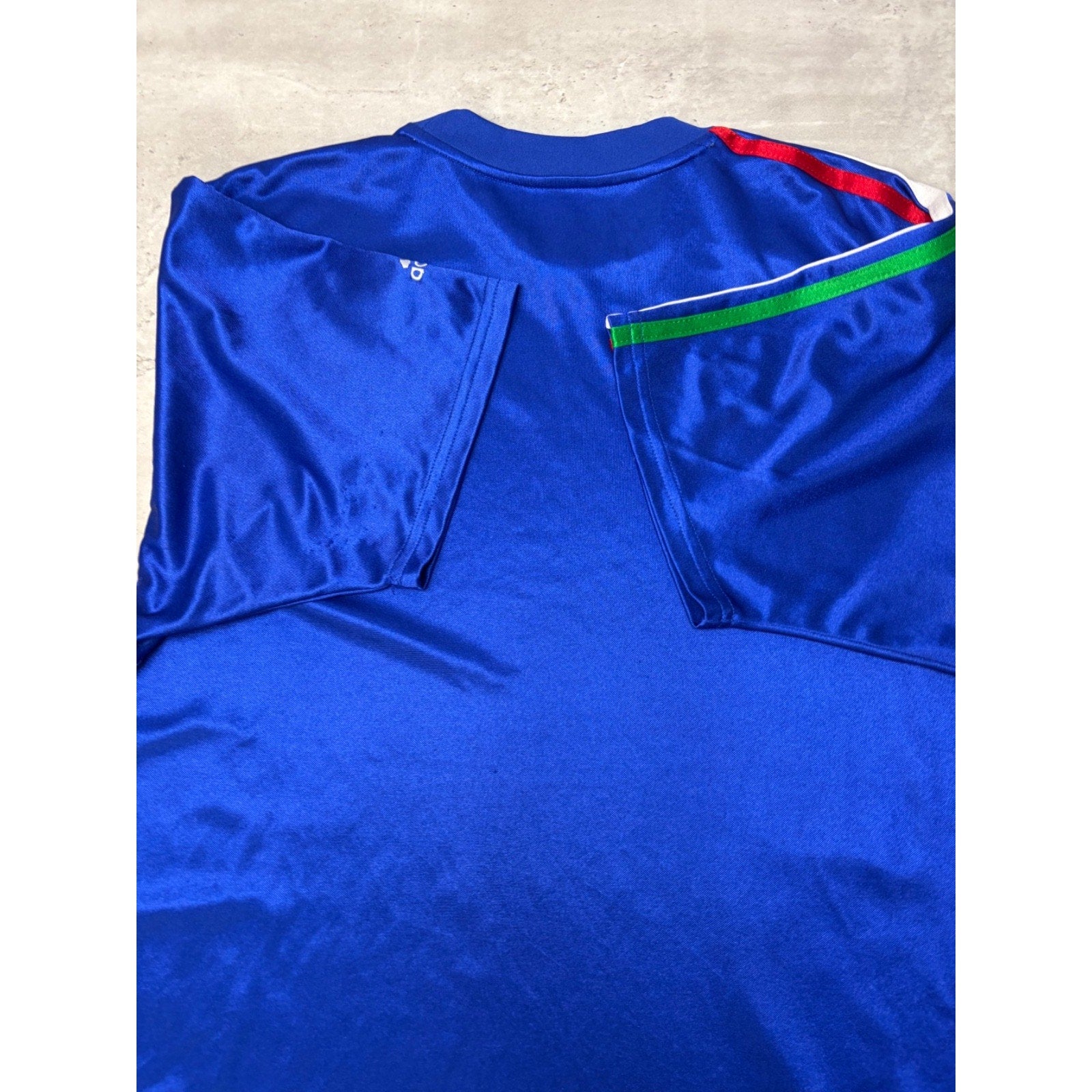 Vintage Team Italy Adidas Blue Soccer Jersey Size Medium