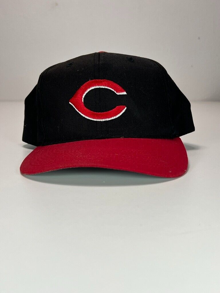 Vintage 90s Cincinnati Reds MLB Two Tone Baseball Snapback Hat OSFA