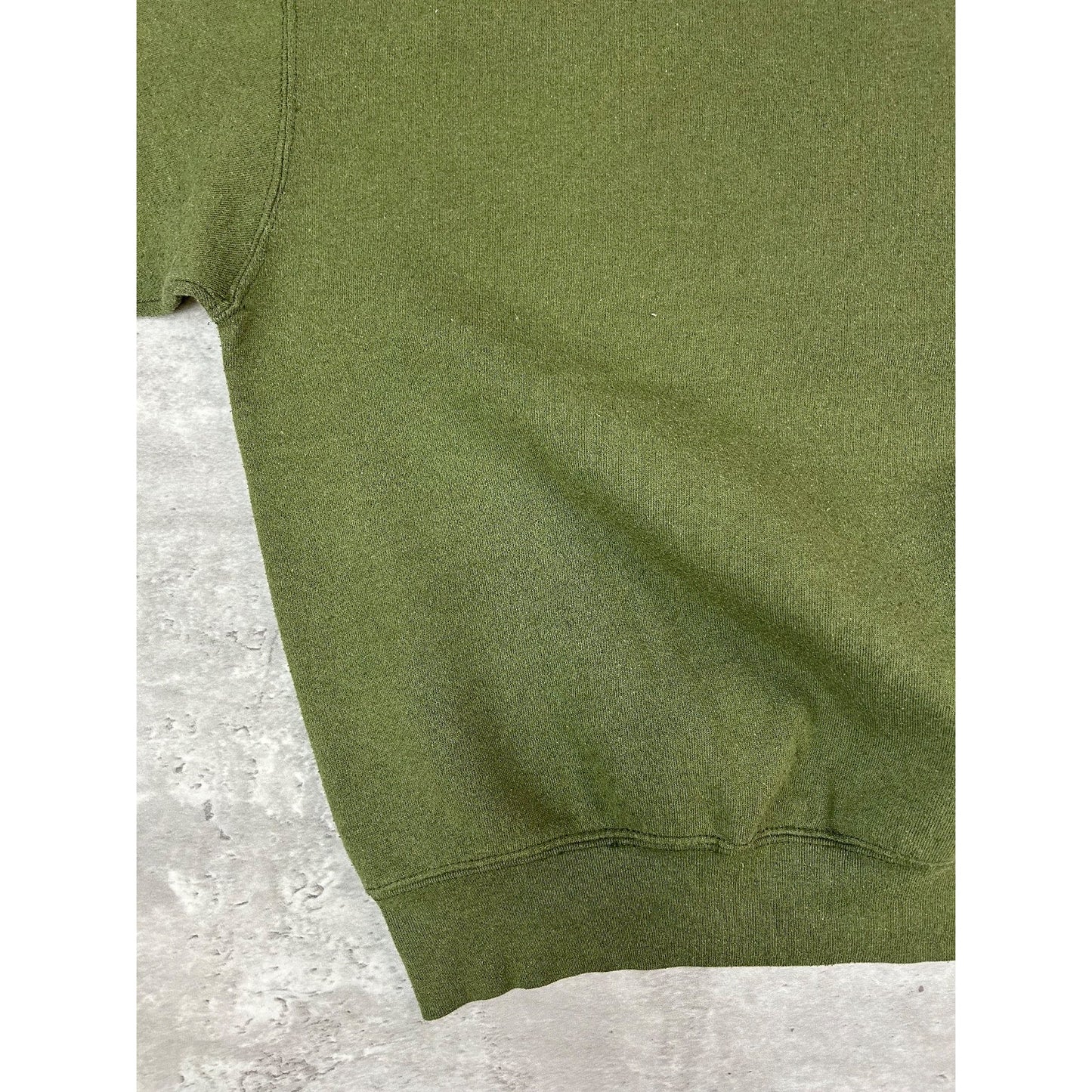 Vintage US Military USMC Graphic Crest Spellout Crewneck Sweatshirt Size Medium