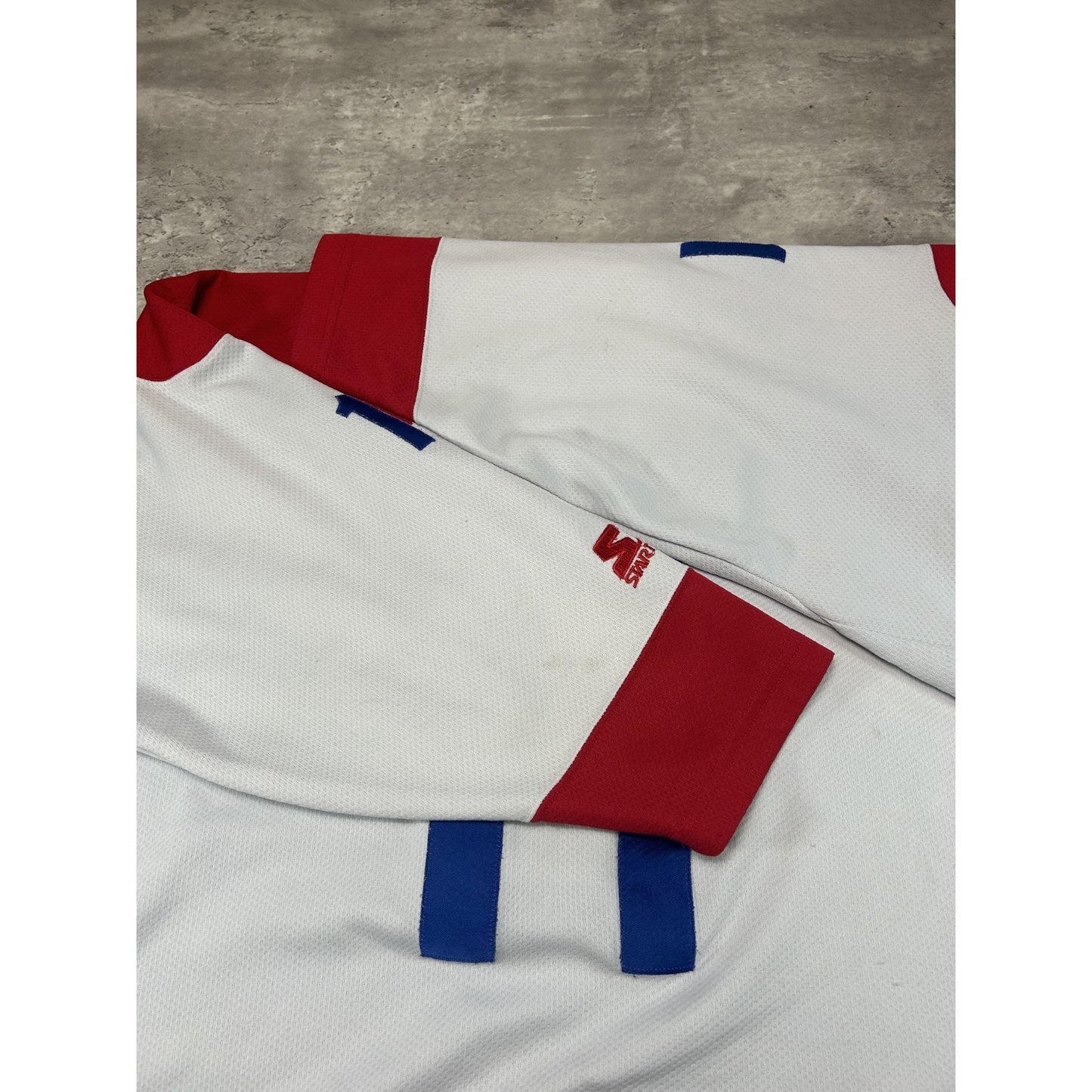 Vintage 90s Saka Koivu #11 Montreal Canadiens NHL Starter Hockey Jersey Size XL