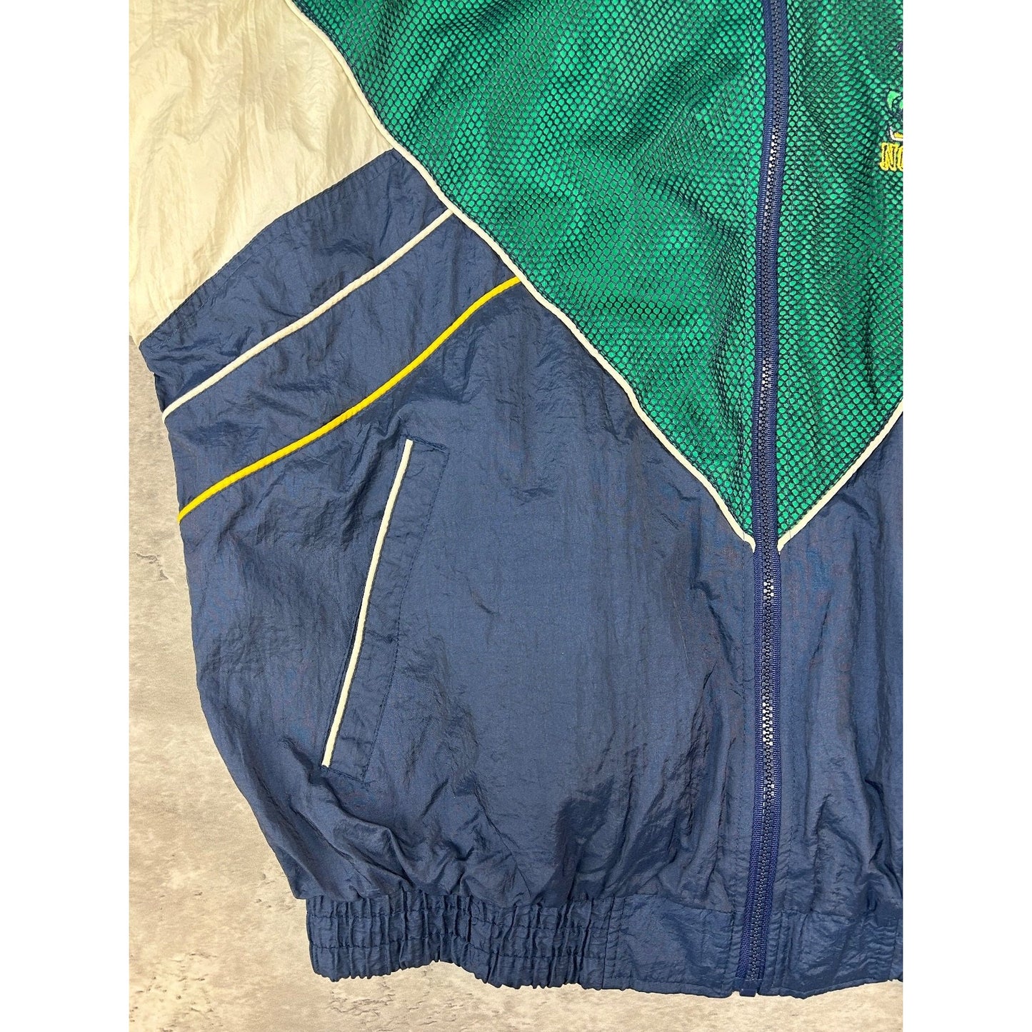Vintage 90s Notre Dame Fighting Irish NCAA Full Zip Windbreaker Jacket Size XL