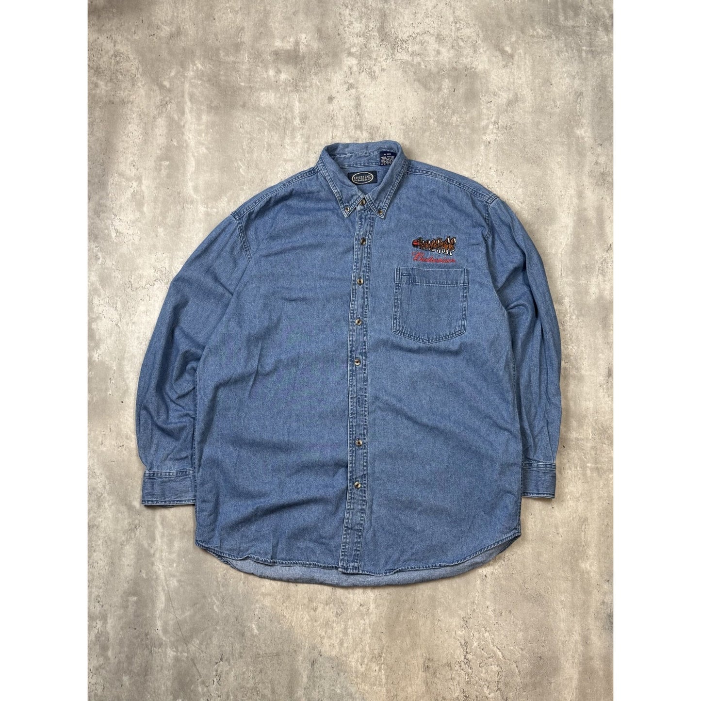 Vintage Budweiser Embroidered Clydesdale Denim Button Up Shirt Size Large