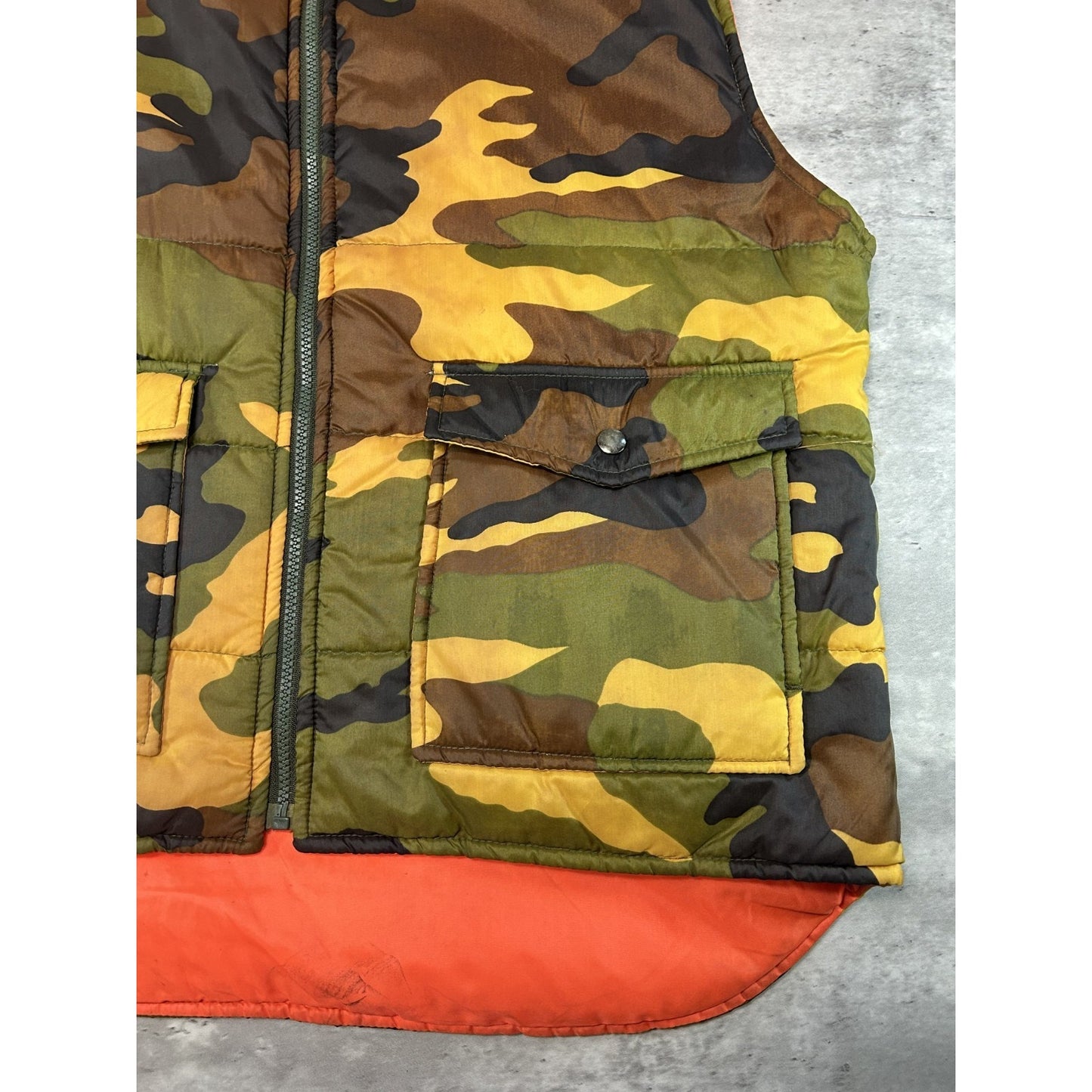 Vintage 80s Winchester Camo Reversible Nylon Hunting Puffer Jacket Size Medium