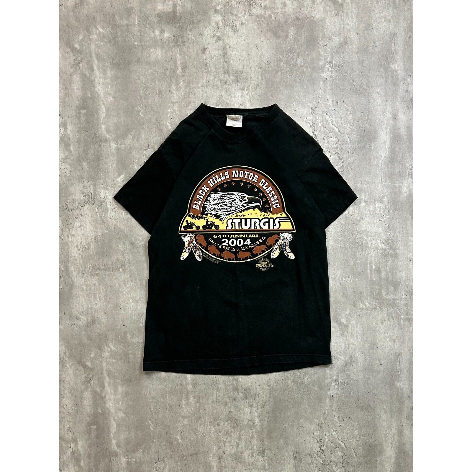 Vintage 2004 Sturgis Black Hills Rally Bike Week Eagle Graphic T-Shirt Sz Medium