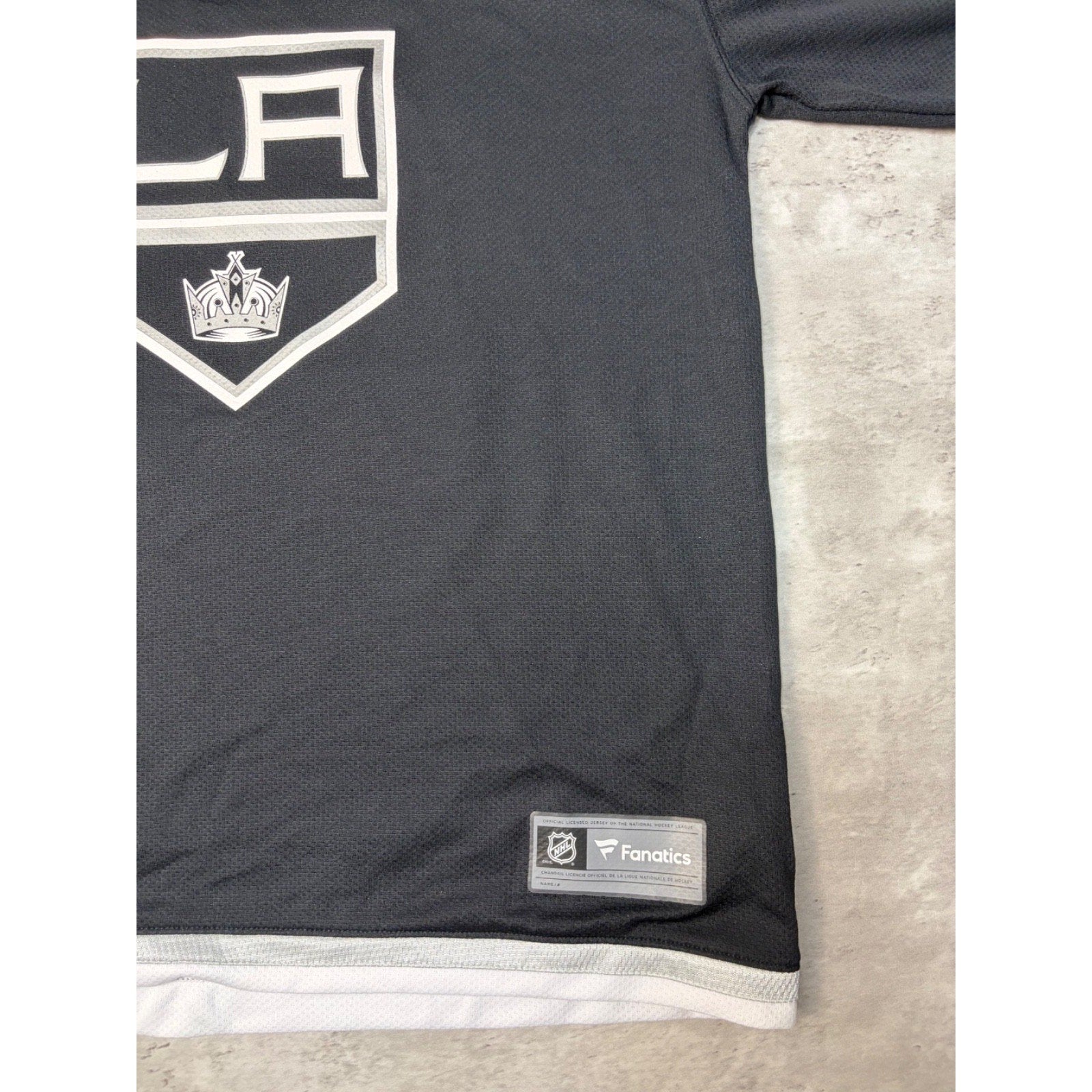 Jonathan Quick #32 Los Angeles Kings NHL Fanatics Graphic Jersey Size L/XL YOUTH