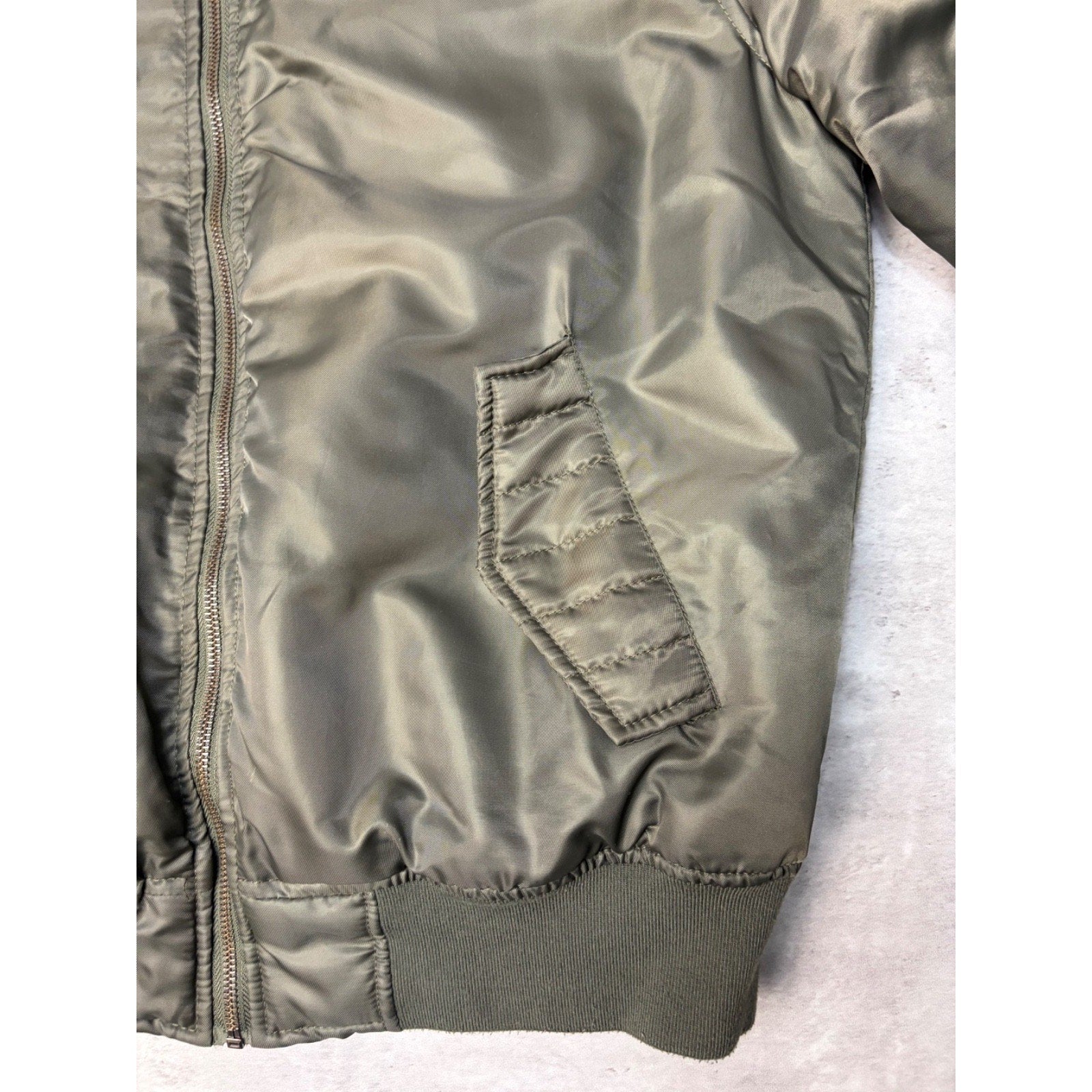 Vintage Y2K Southpole Olive Green Full Zip Bomber Jacket Size Medium