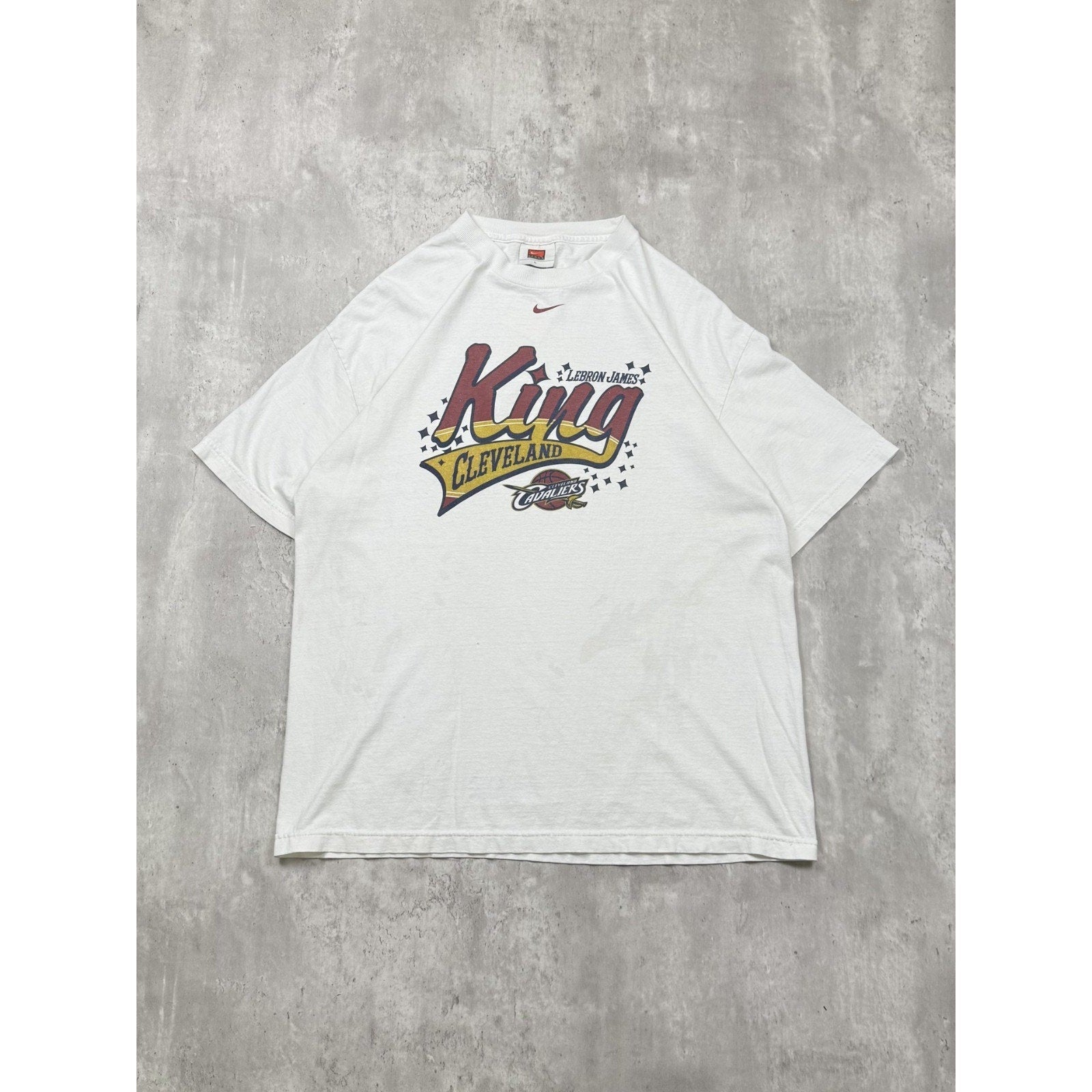 Lebron James King Cleveland Cavaliers NBA Script Graphic T-Shirt Size Large