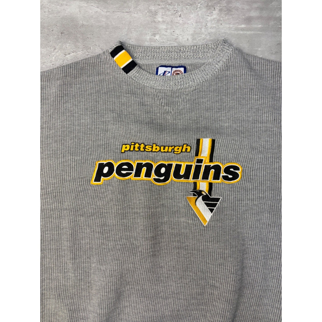Vintage Pittsburgh Penguins NHL Embroidered Logo Spellout Sweatshirt Size XL