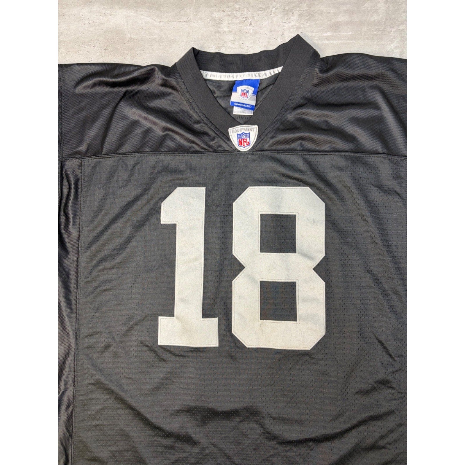 Vintage Randy Moss #18 Oakland Raiders NFL Reebok Football Jersey Size Large