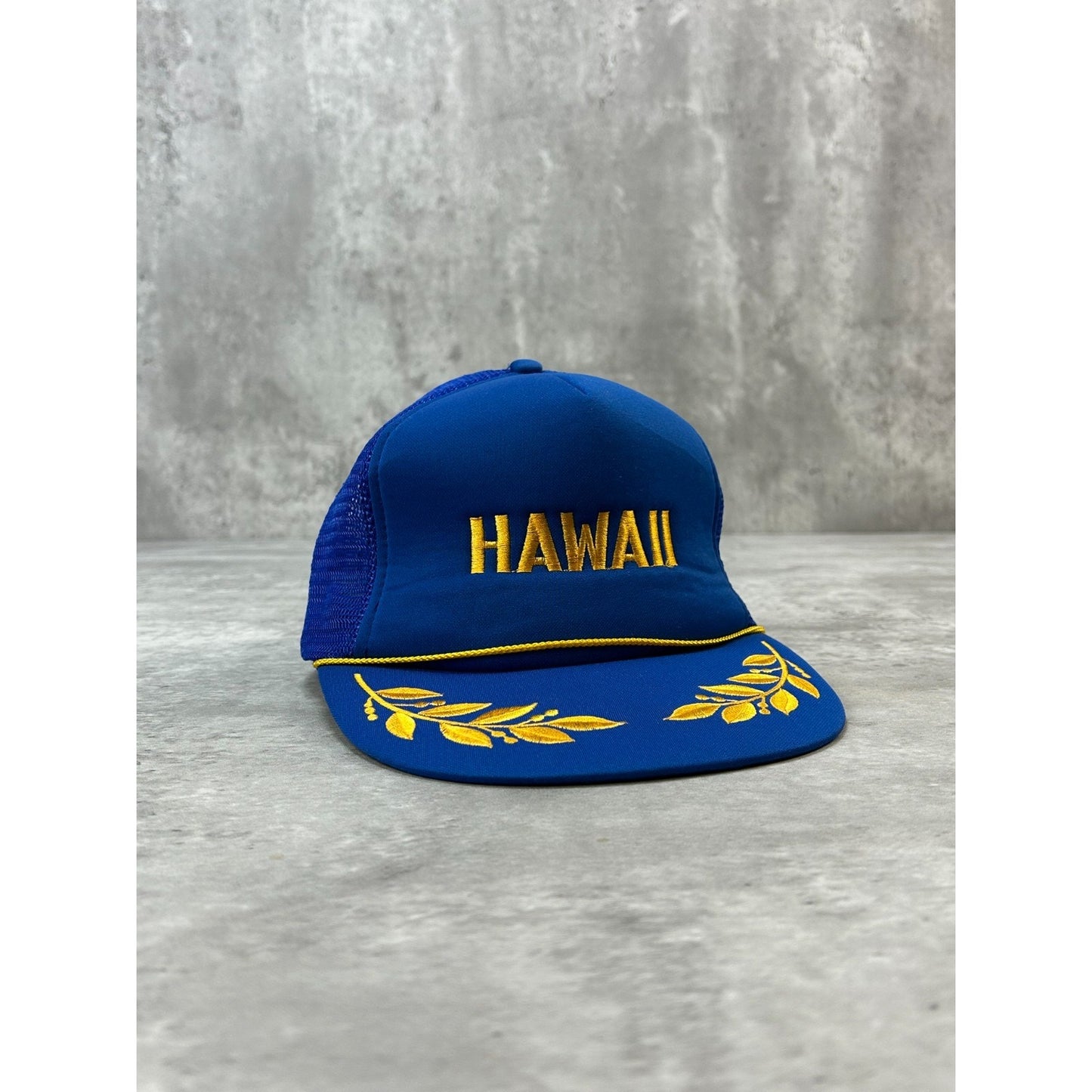 Vintage 90s Hawaii Embroidered Scrambled Eggs Trucker Snapback Hat OSFA