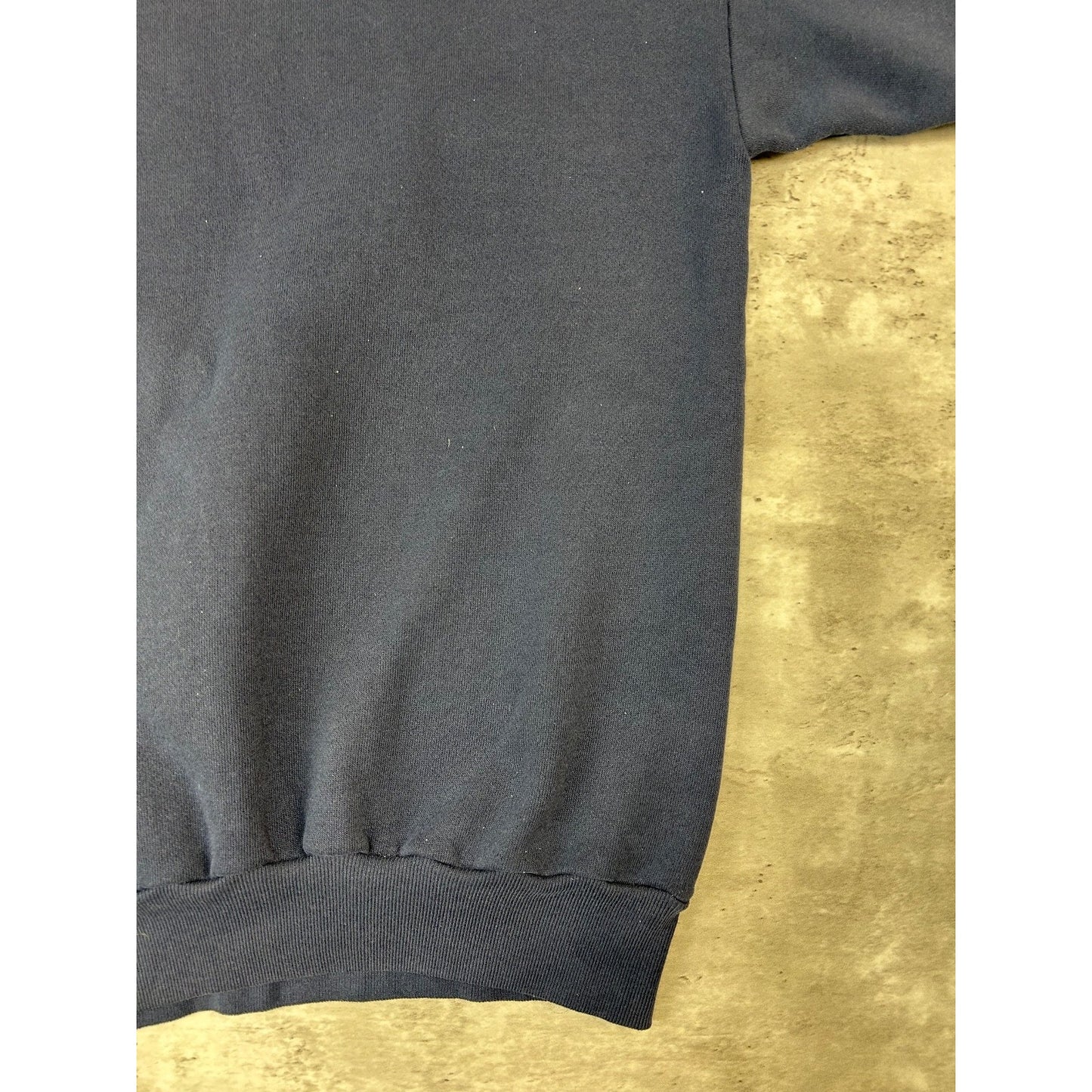 Vintage 90s White Tail Deer Nature Animal Graphic Sweatshirt Size Medium