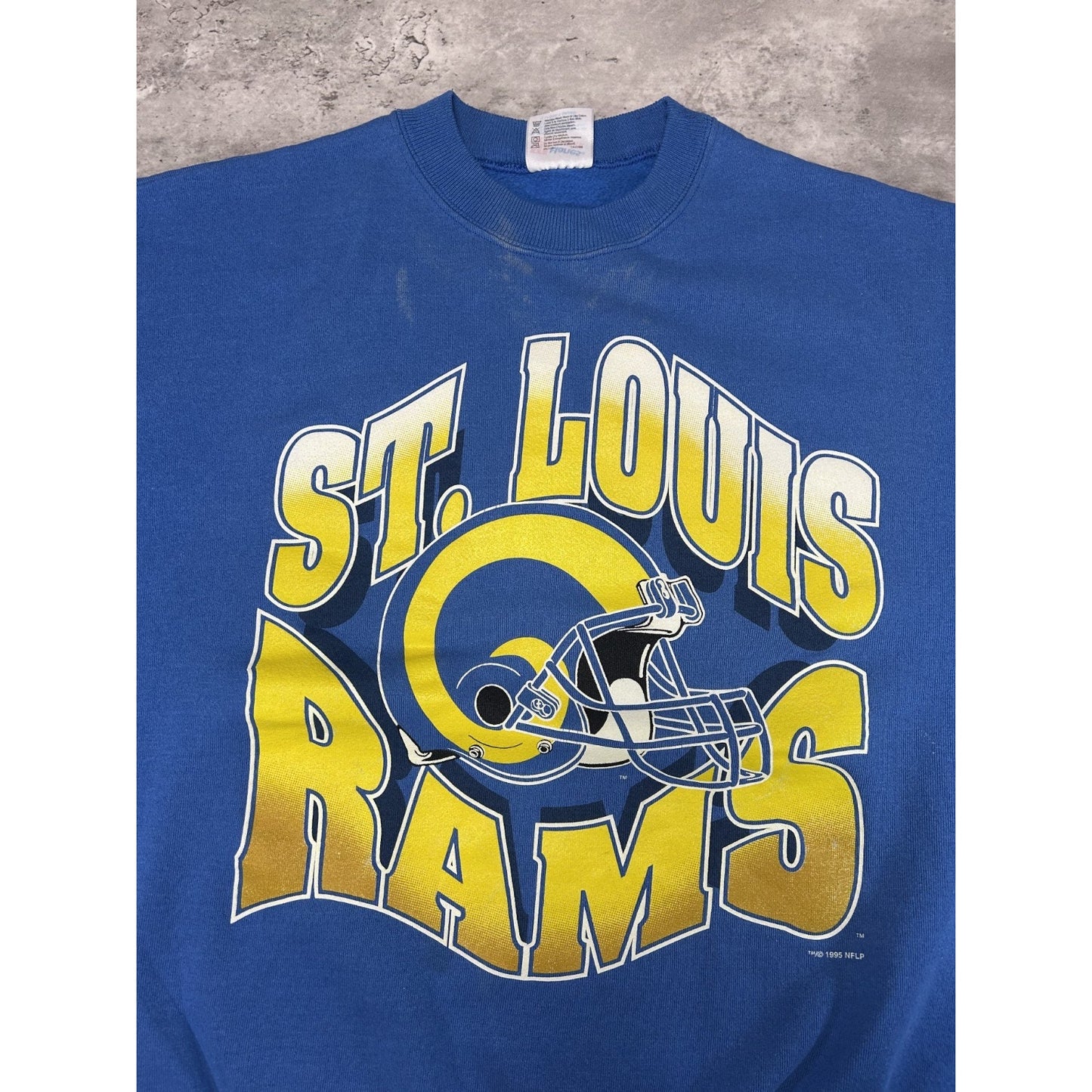 Vintage 1995 St Louis Rams NFL Big Graphic Helmet Spellout Sweatshirt Size XL