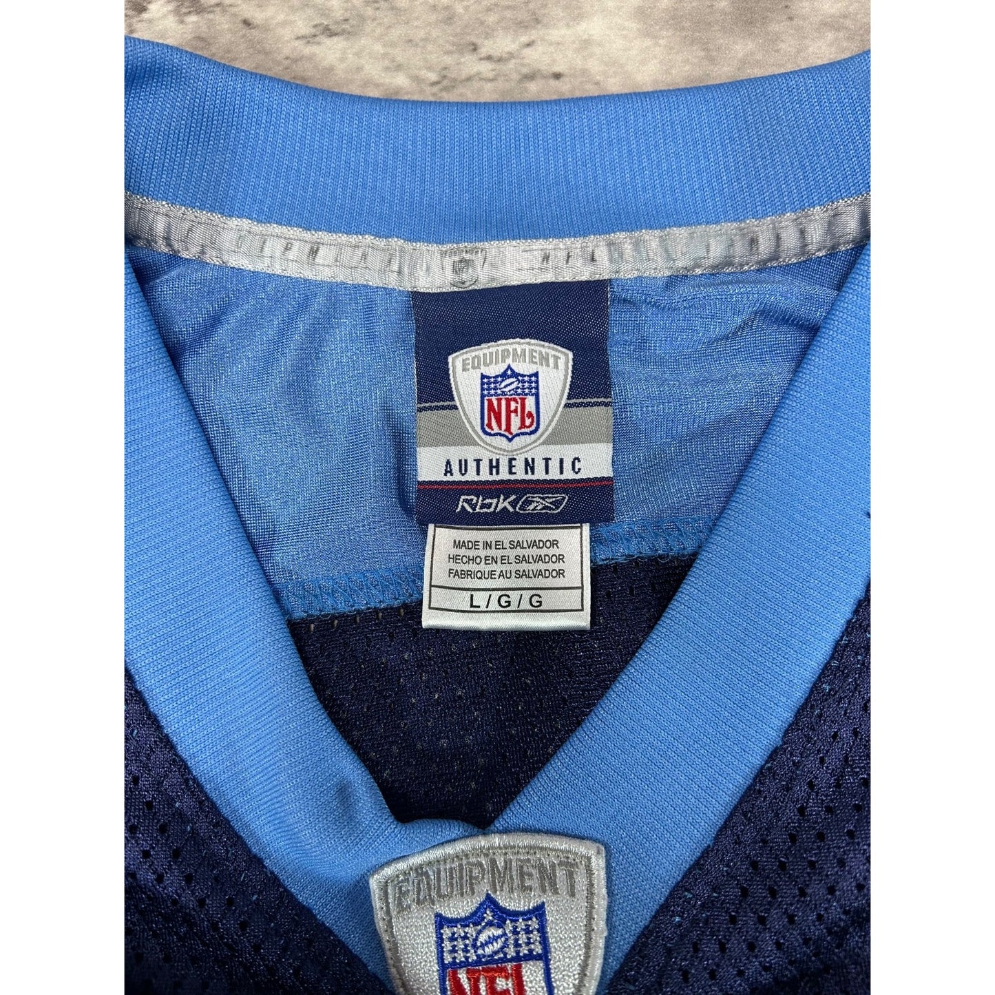 Vintage Jake Locker #10 Tennessee Titans NFL Reebok Football Jersey Size Large