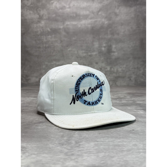 Vintage 90s UNC Tarheels NCAA Collegiate Embroidered Spellout Snapback Hat OSFA