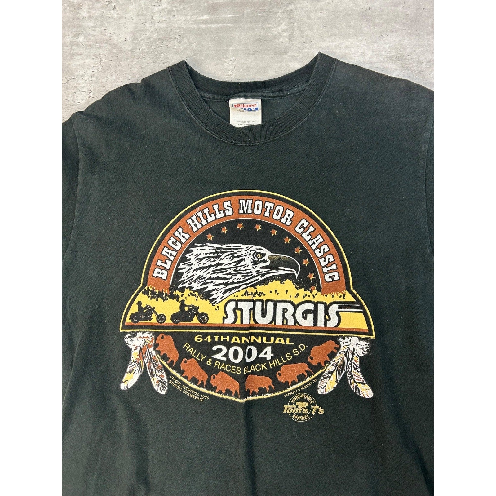 Vintage 2004 Sturgis Black Hills Rally Bike Week Eagle Graphic T-Shirt Sz Medium
