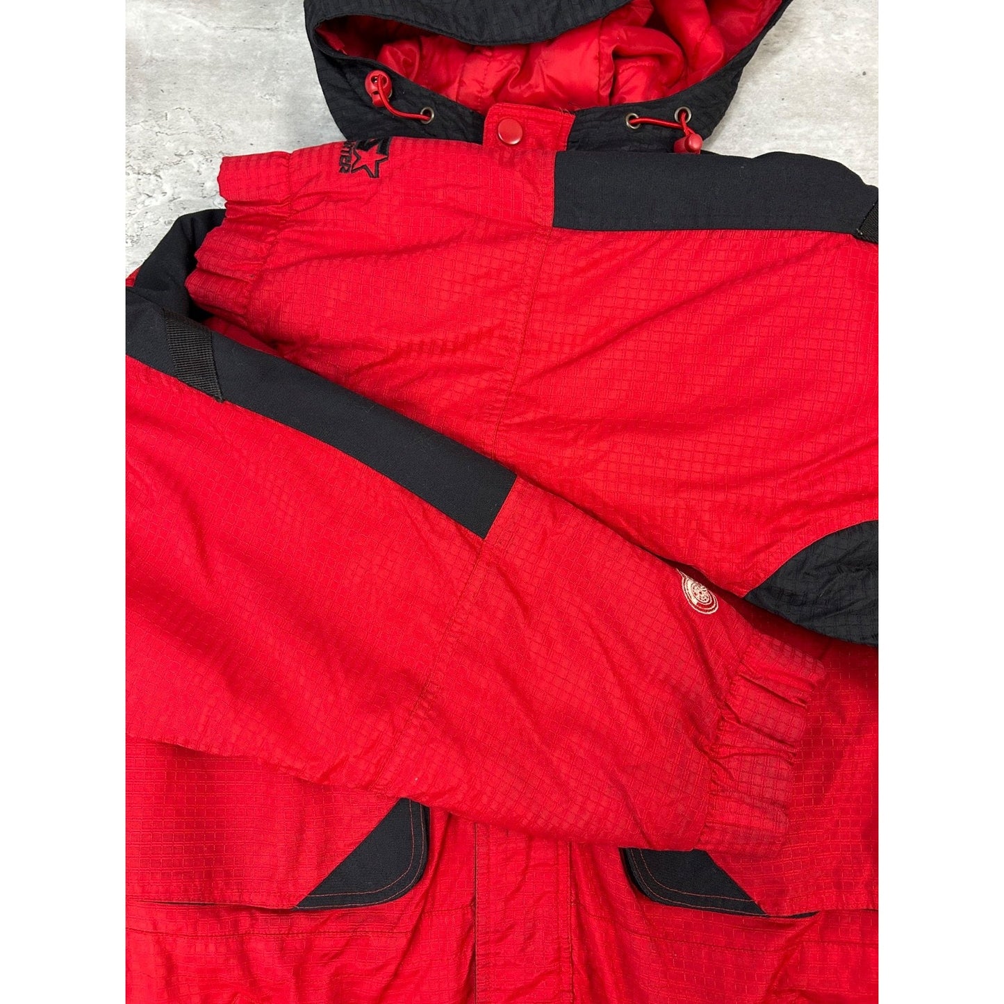 Vintage 90s Detroit Red Wings NHL Embroidered Starter Jacket Size Medium