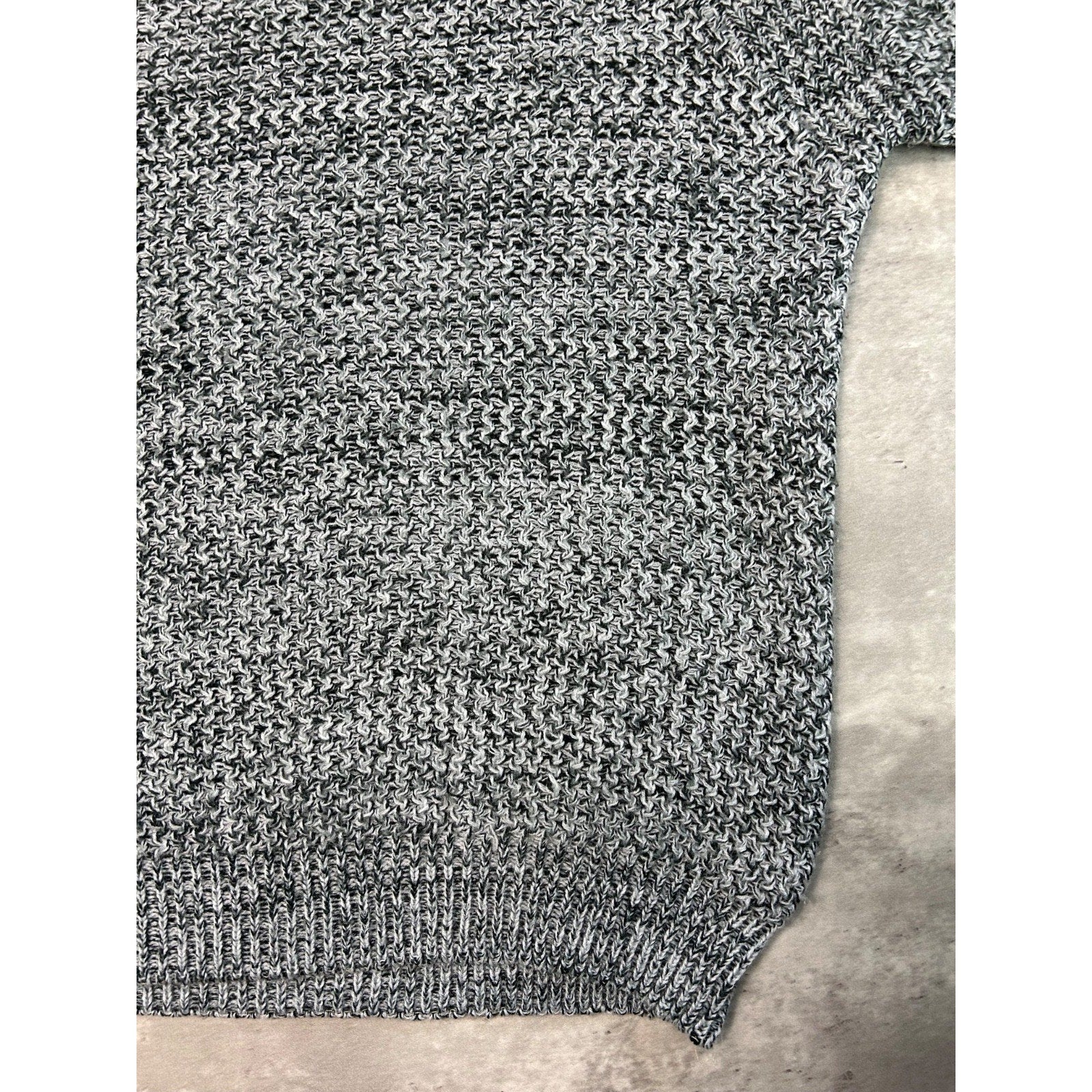 Vintage 80s/90s Raglans Outfitters Pullover Knit Sweater Size Large Grey