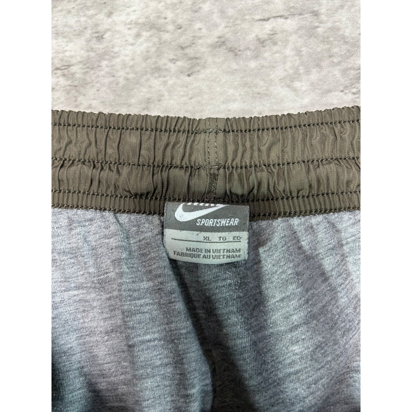 Vintage 2000s Nike Graphic Logo Two Tone Nylon Track Pants Size XL