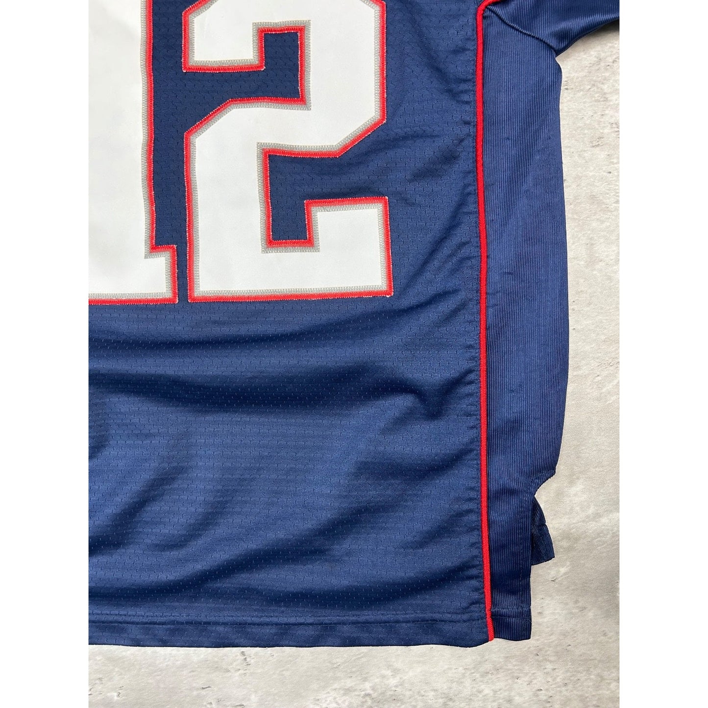 Tom Brady #12 New England Patriots NFL Reebok Football Jersey YOUTH Size Large