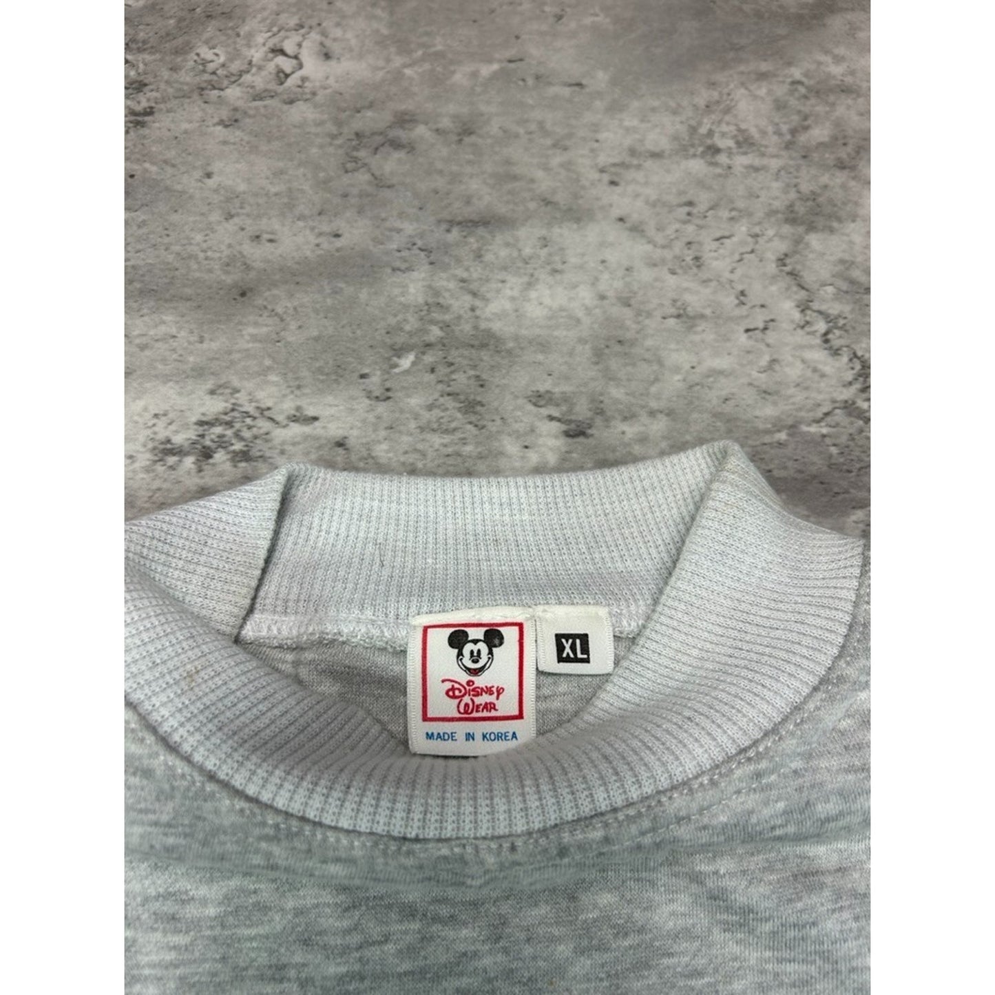 Vintage 90s Disney Mickey Mouse Cartoon Character Graphic Sweatshirt Size XL