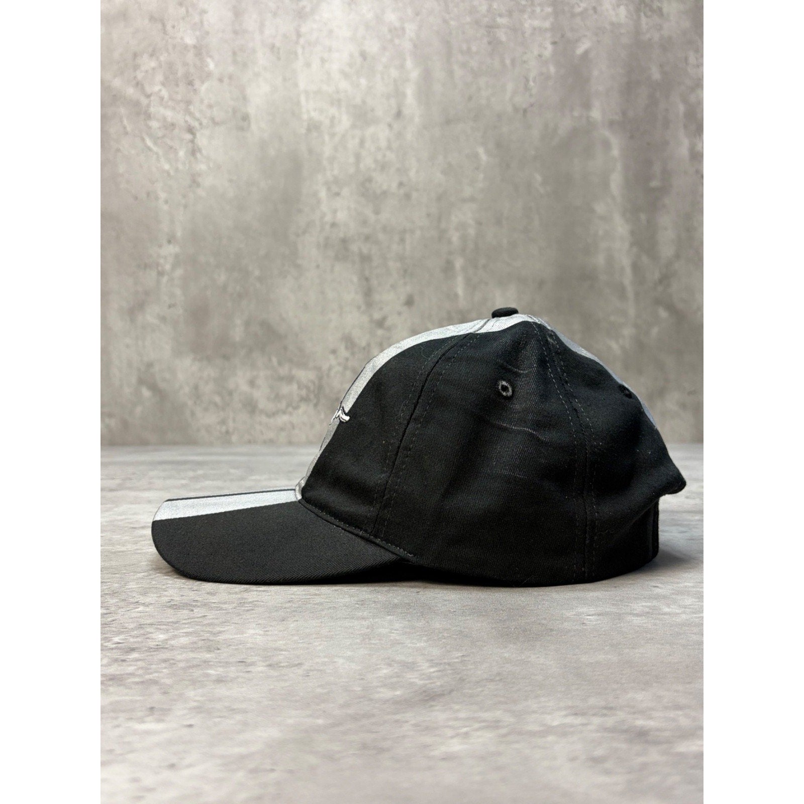 Vintage Ford Mustang Embroidered Logo Racing Stripe Strapback Hat OSFA