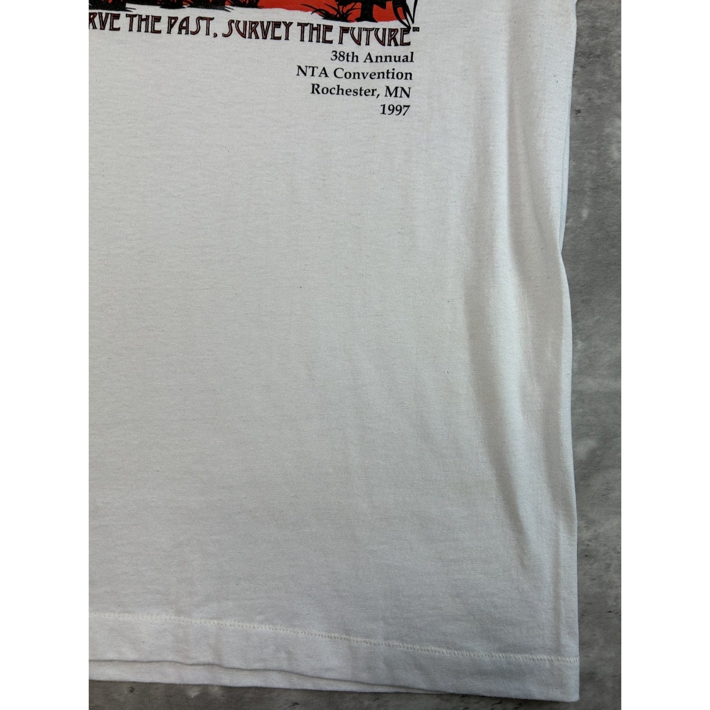Vintage 1997 Observe The Past, Survive The Future Wolf Graphic T-Shirt Sz Medium