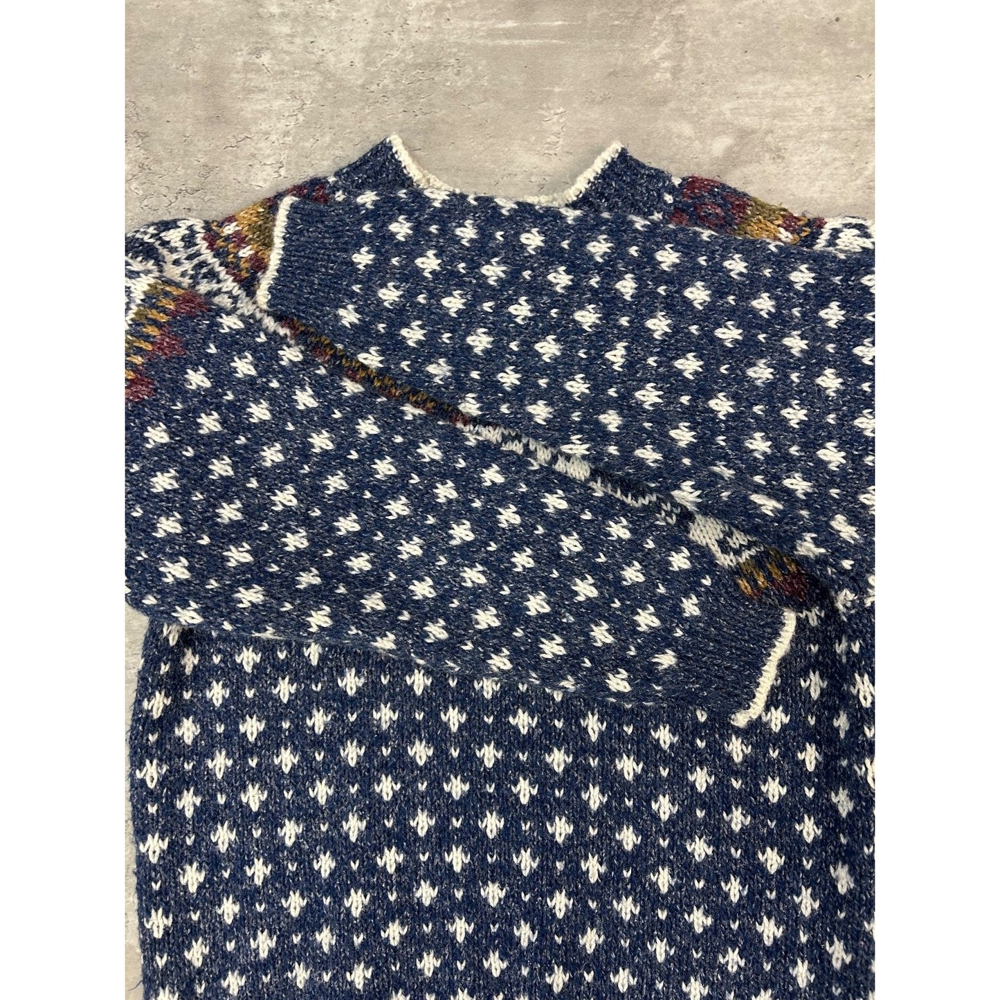 Vintage 80s/90s Abstract Striped Knit Grandma Sweater Size Medium