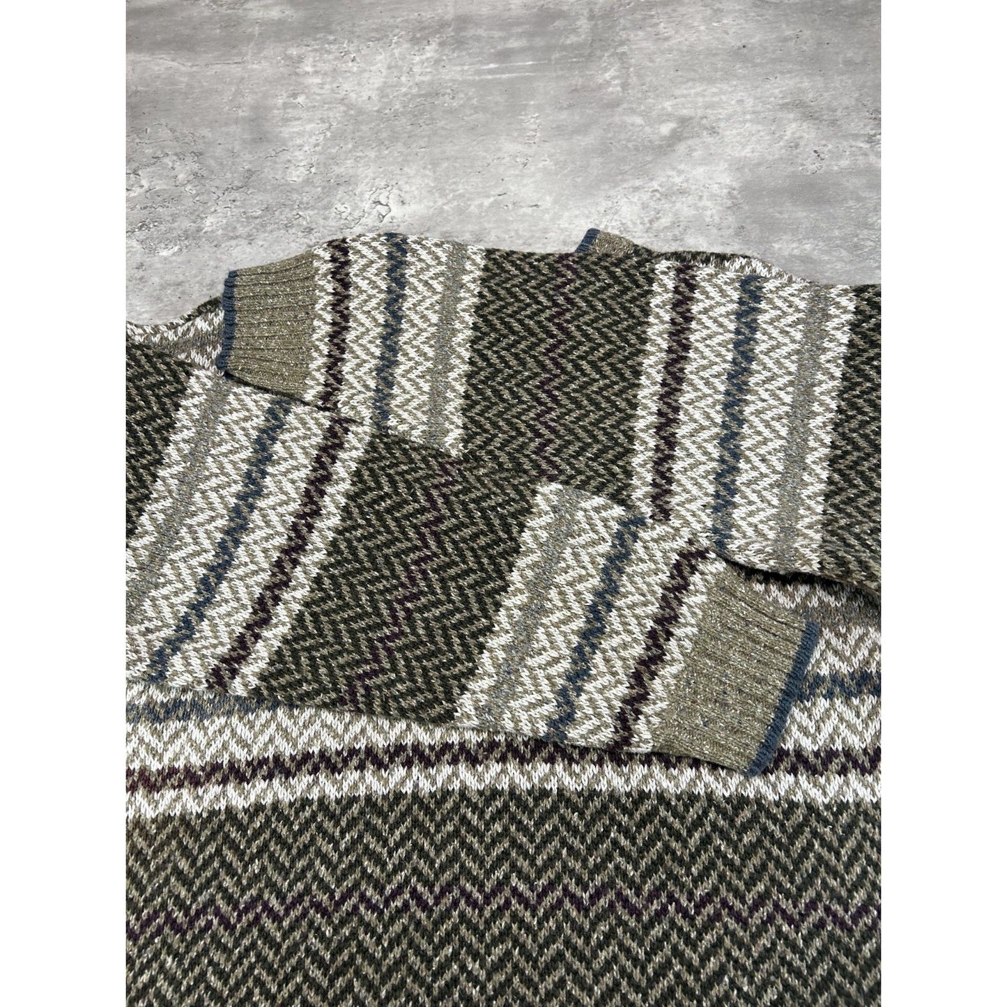 Vintage Jantzen Abstract Striped Earth Tone Pullover Knit Sweater Size Large