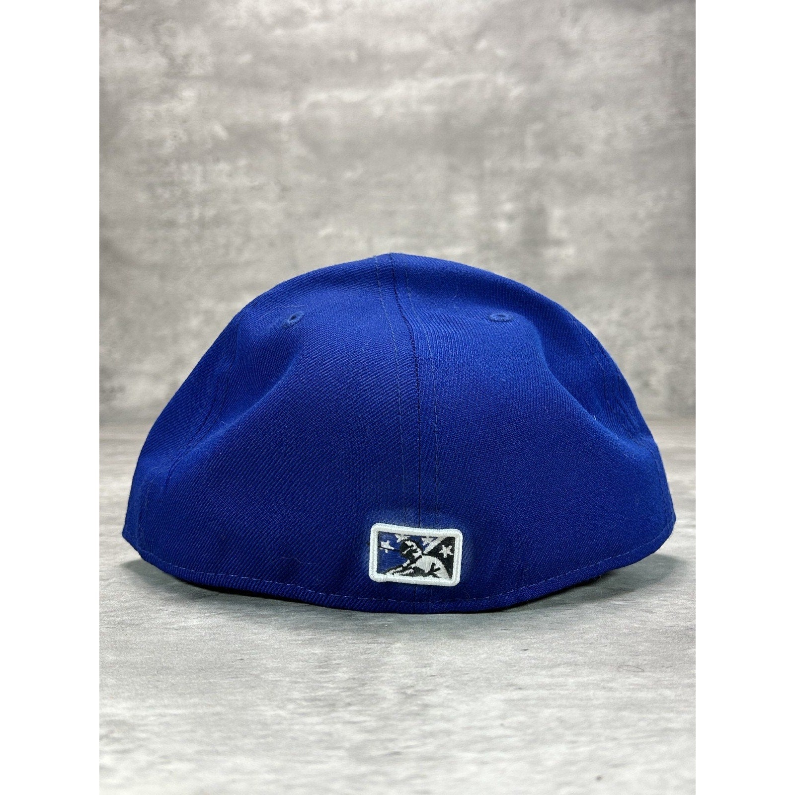 Burlington Bees MiLB Embroidered Logo Baseball Fitted Hat 7 1/2 Blue