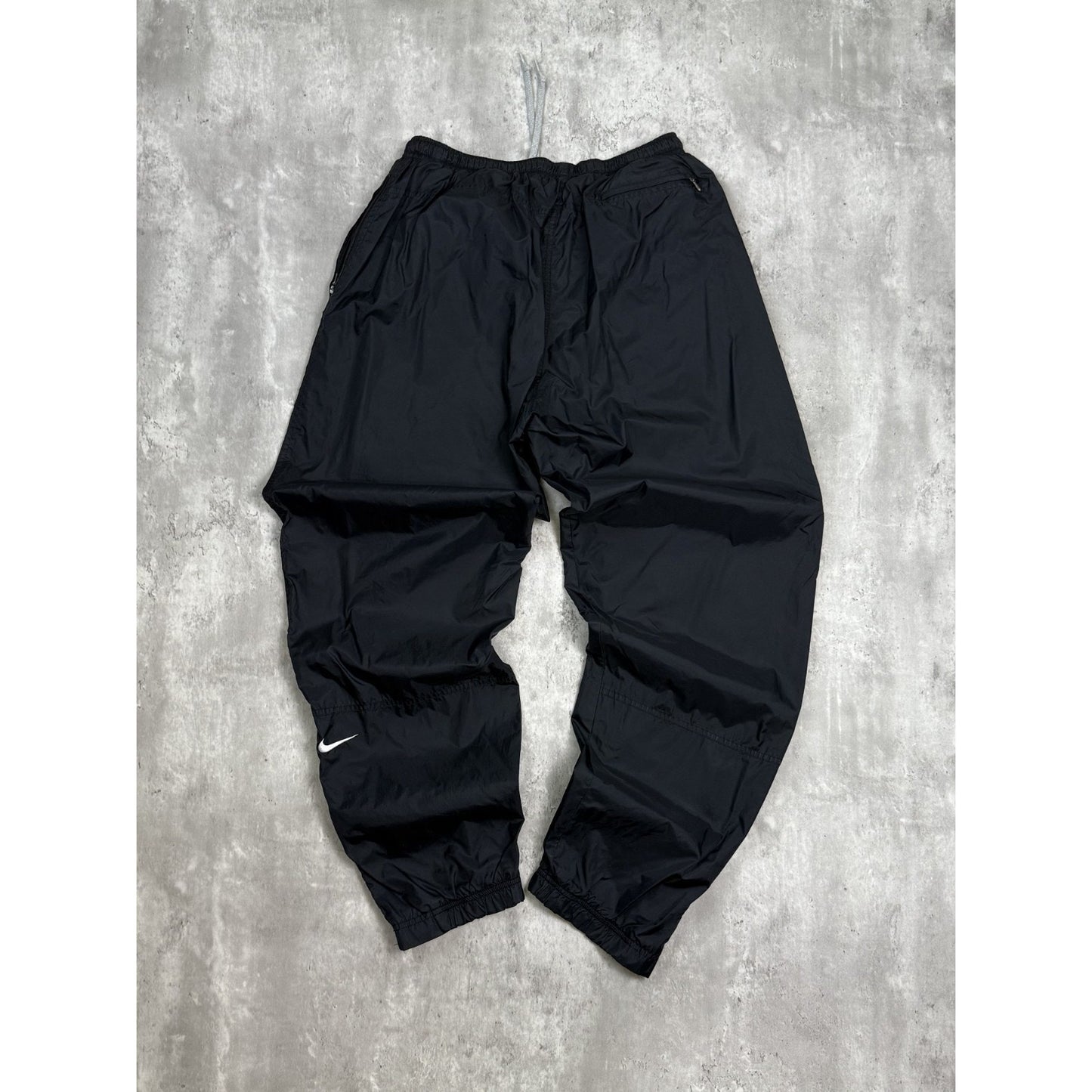 Vintage 2000s Nike Embroidered Swoosh Nylon Track Pants Size Large