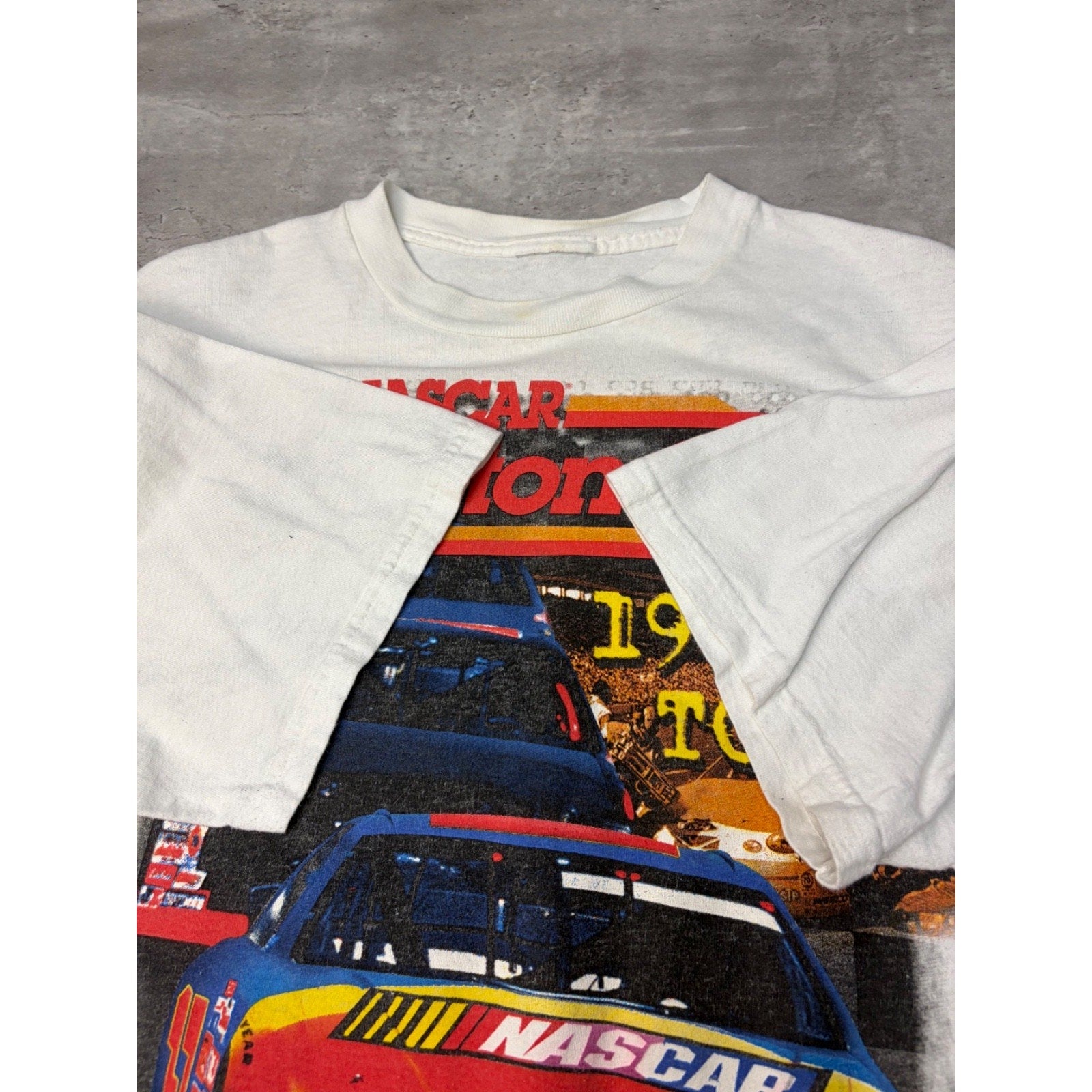 Vintage 1999 Nascar Winston Cup Tour Racing Schedule Graphic T-Shirt Size XL