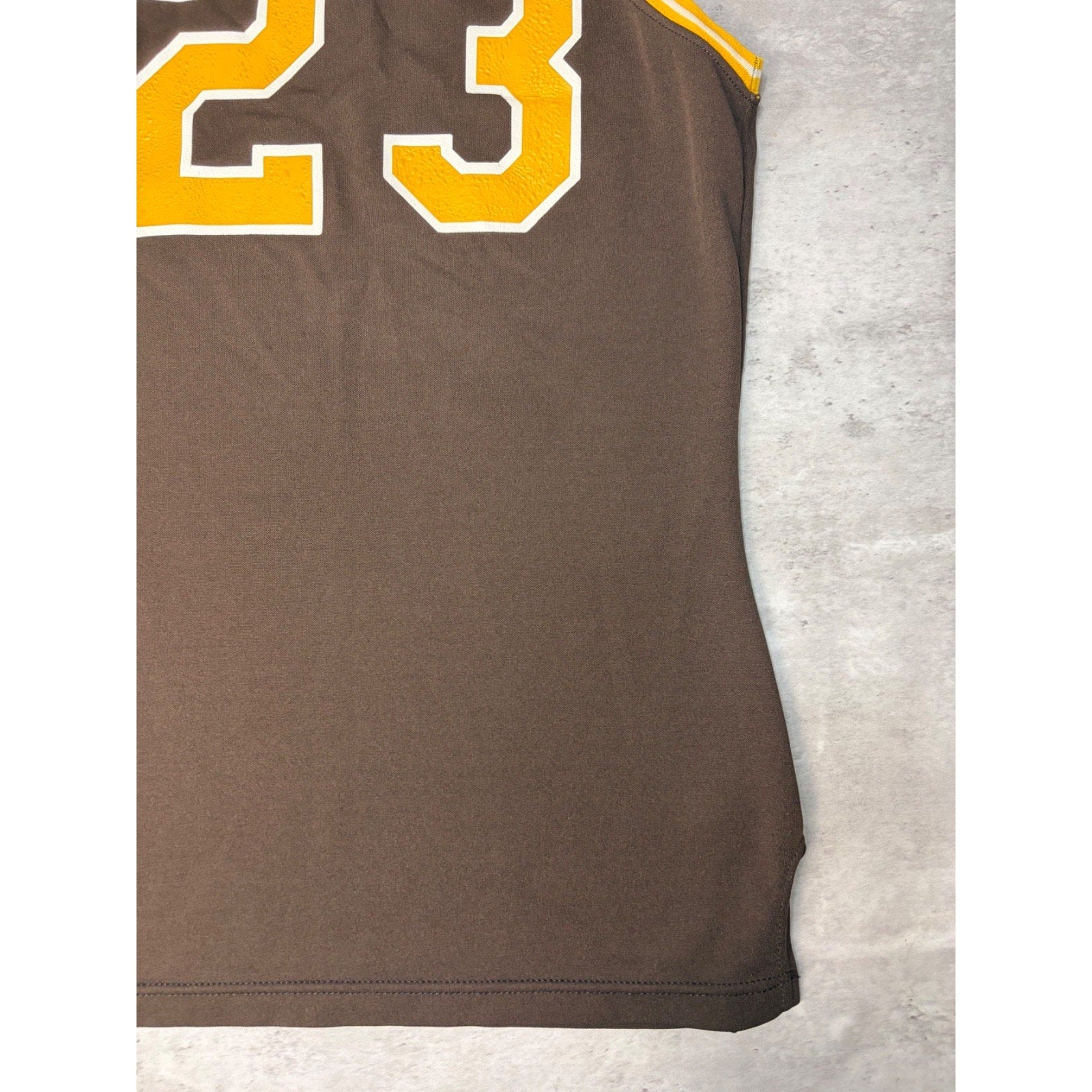 Vintage 80s/90s Wildcats #23 Collegiate Basketball Jersey Size Medium