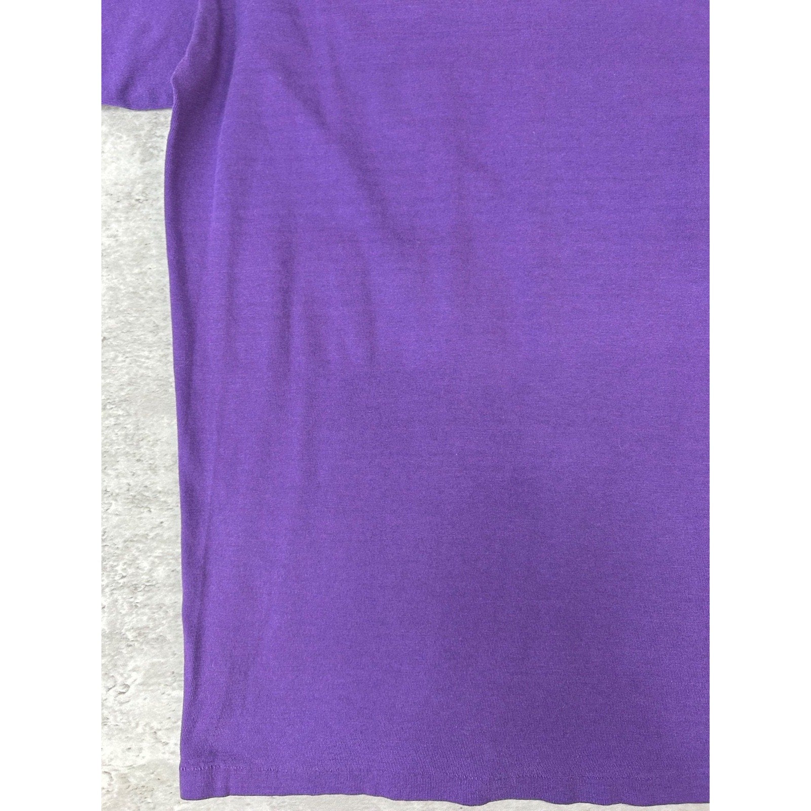 Vintage 80s Bleacher Jocks Felt Spellout Graphic T-Shirt Size Medium Purple