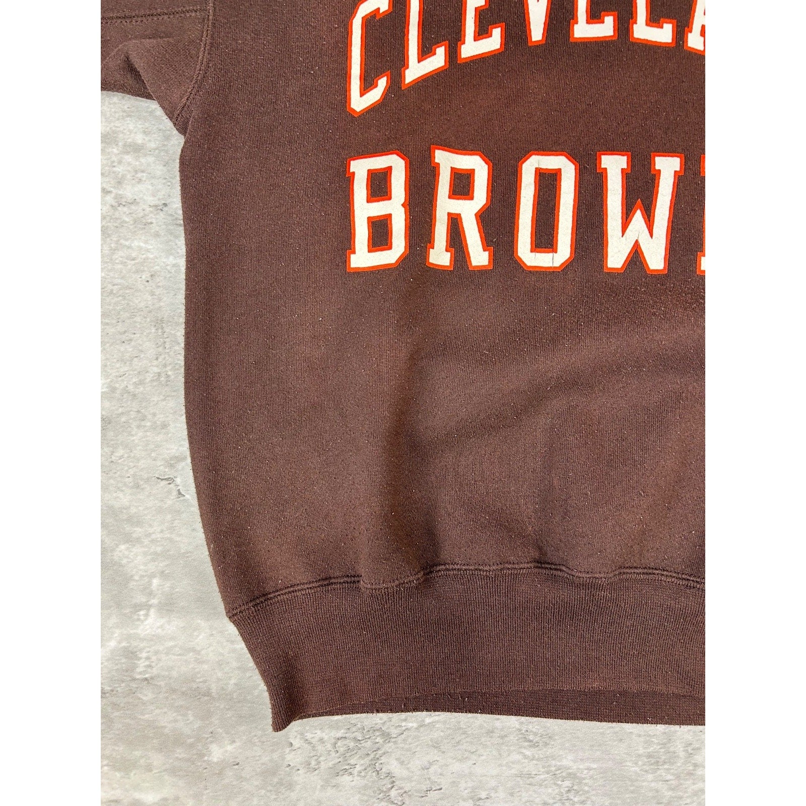 Vintage 90s Cleveland Browns NFL Spellout Graphic Football Sweatshirt Sz Medium