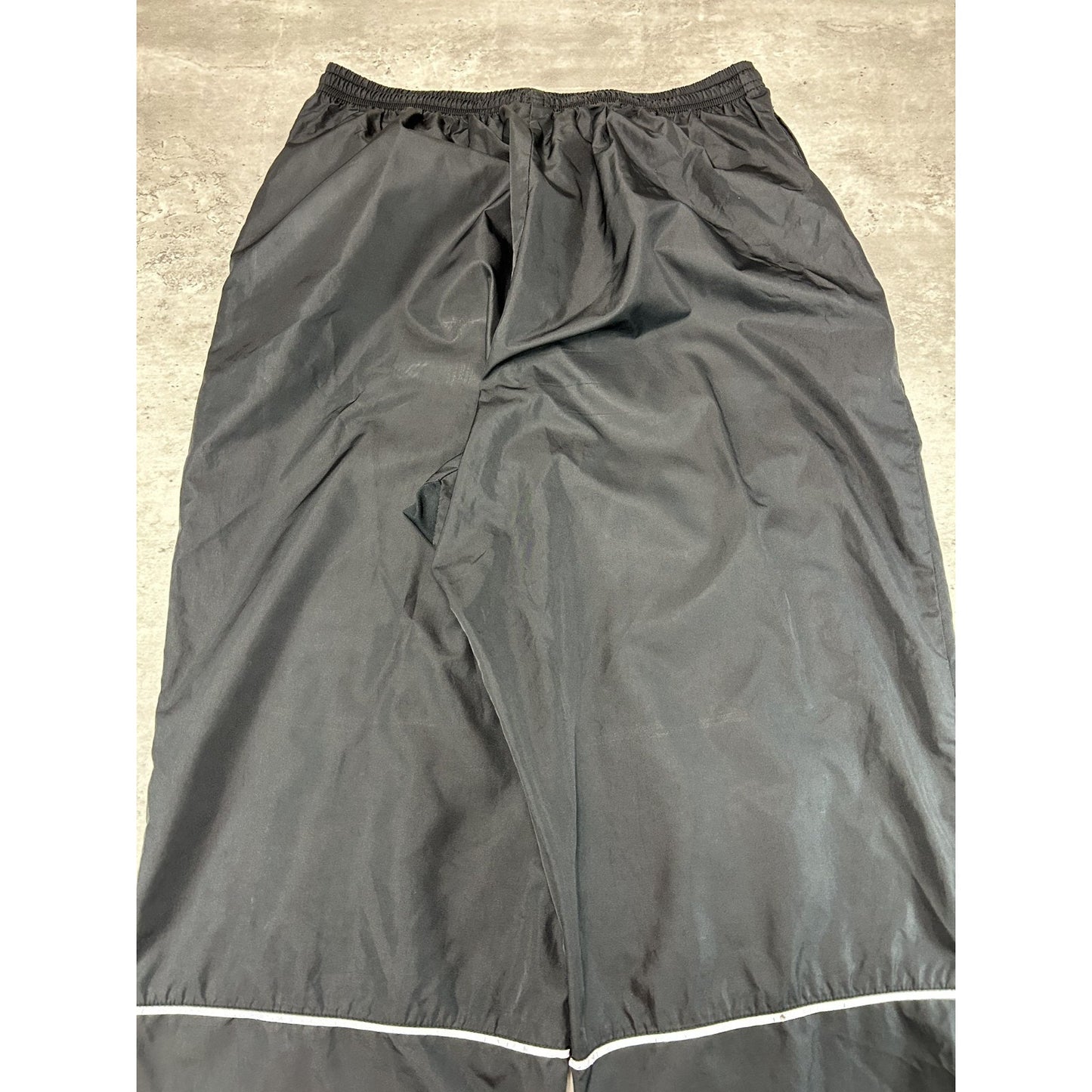Vintage 2000s YOUTH Nike Embroidered Swoosh Nylon Track Pants Size Large Black