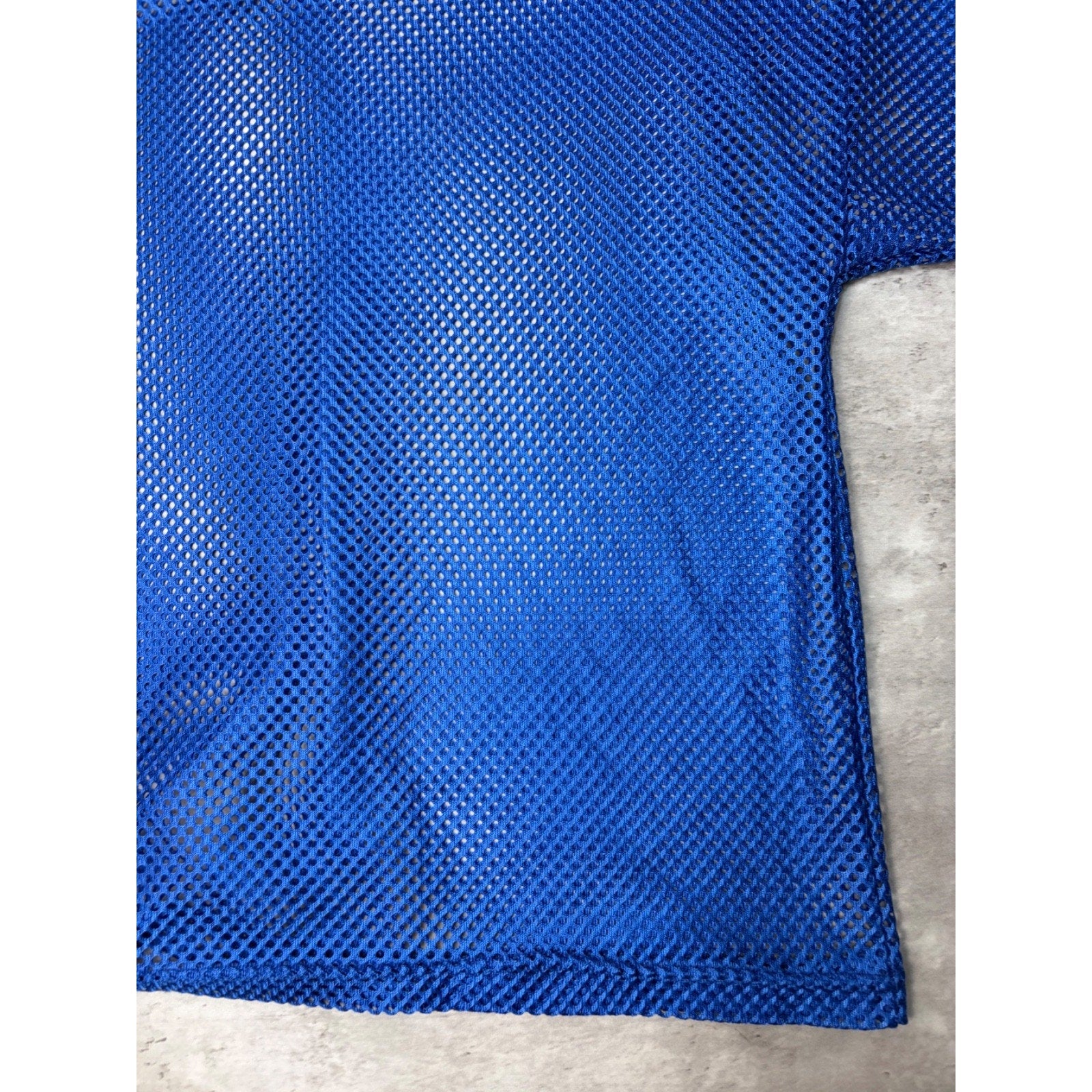 Vintage 90s Blank Loose Mesh Cropped Warm Up Football Jersey Size L/XL