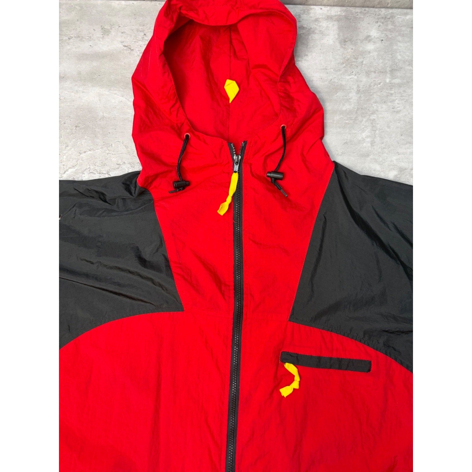 Vintage Marlboro Adventure Team Embroidered Full Zip Windbreaker Jacket Sz Large