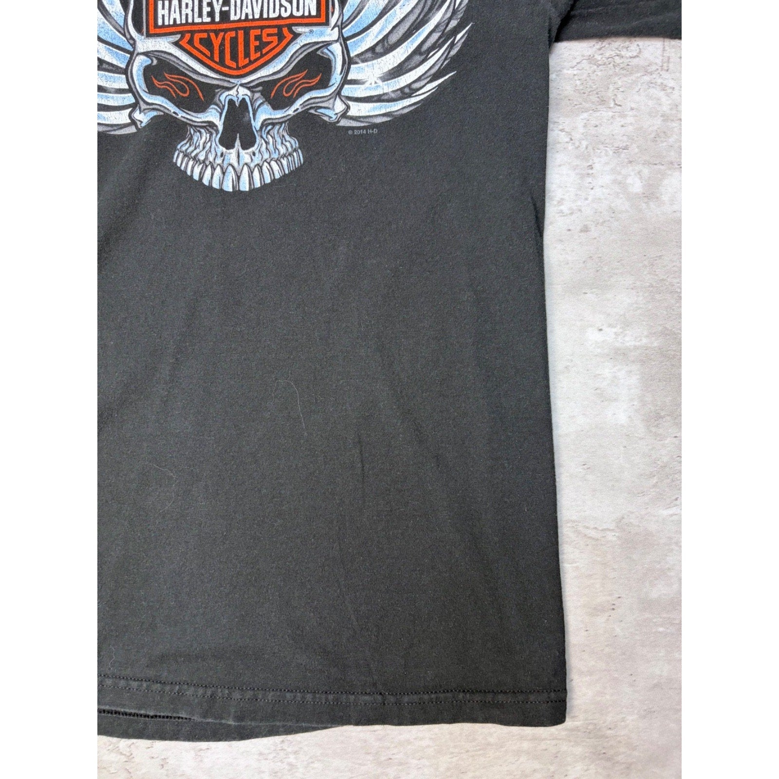 Harley Davidson Flaming Chrome Skull Graphic Long Sleeve T-Shirt Size Medium