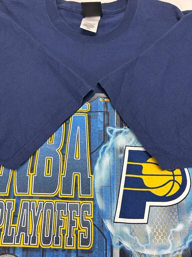 Vintage 1999 Indiana Pacers NBA Big Graphic Spellout Basketball T-Shirt Size XL