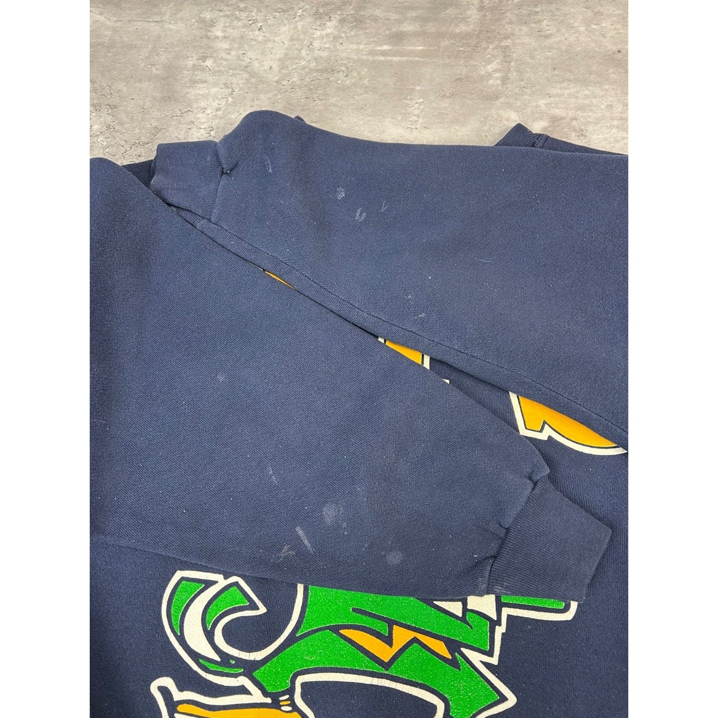 Vintage 90s Notre Dame Fighting Irish NCAA Arm To Arm Spellout Sweatshirt Sz 2XL