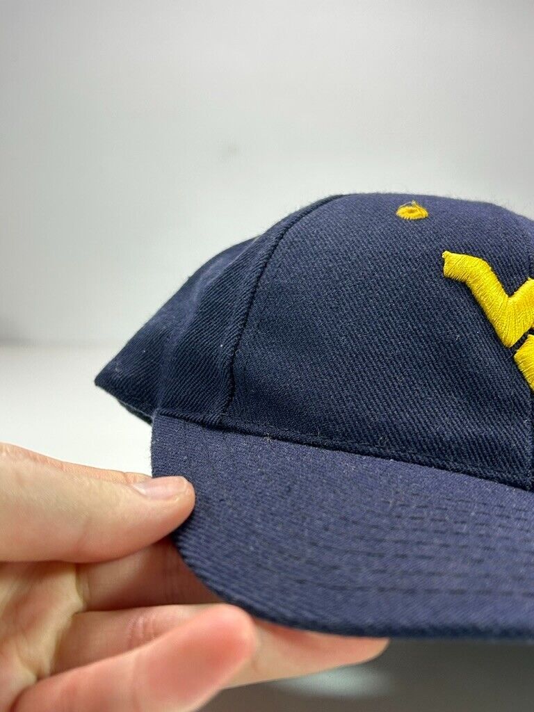 Vintage West Virginia Mountaineers NCAA Embroidered Logo Snapback Hat OSFA