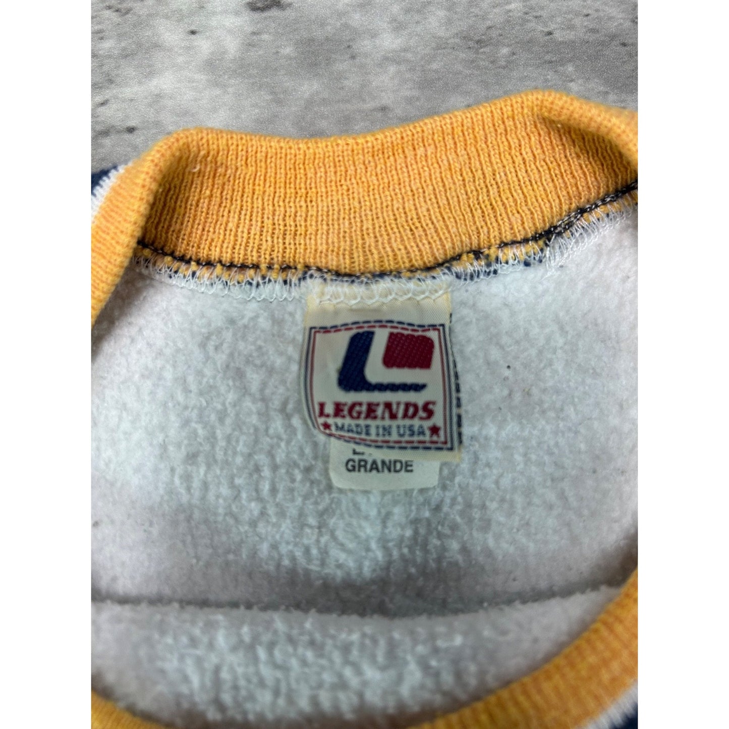 Vintage 90s Notre Dame NCAA Embroidered Arm To Arm Spellout Sweatshirt Sz Large