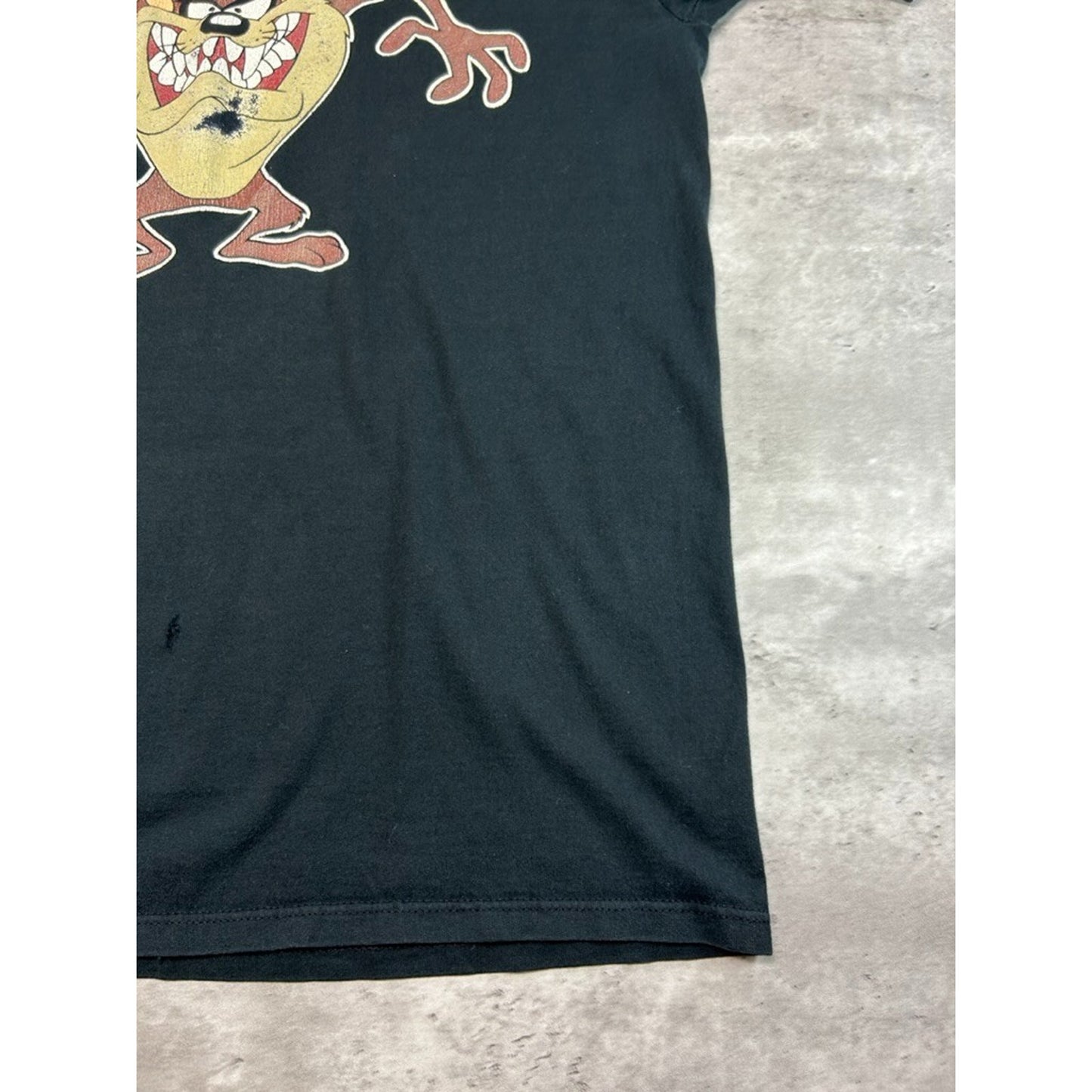 Vintage 1992 Looney Tunes Taz California Looney Tunes Cartoon T-Shirt Size Medium