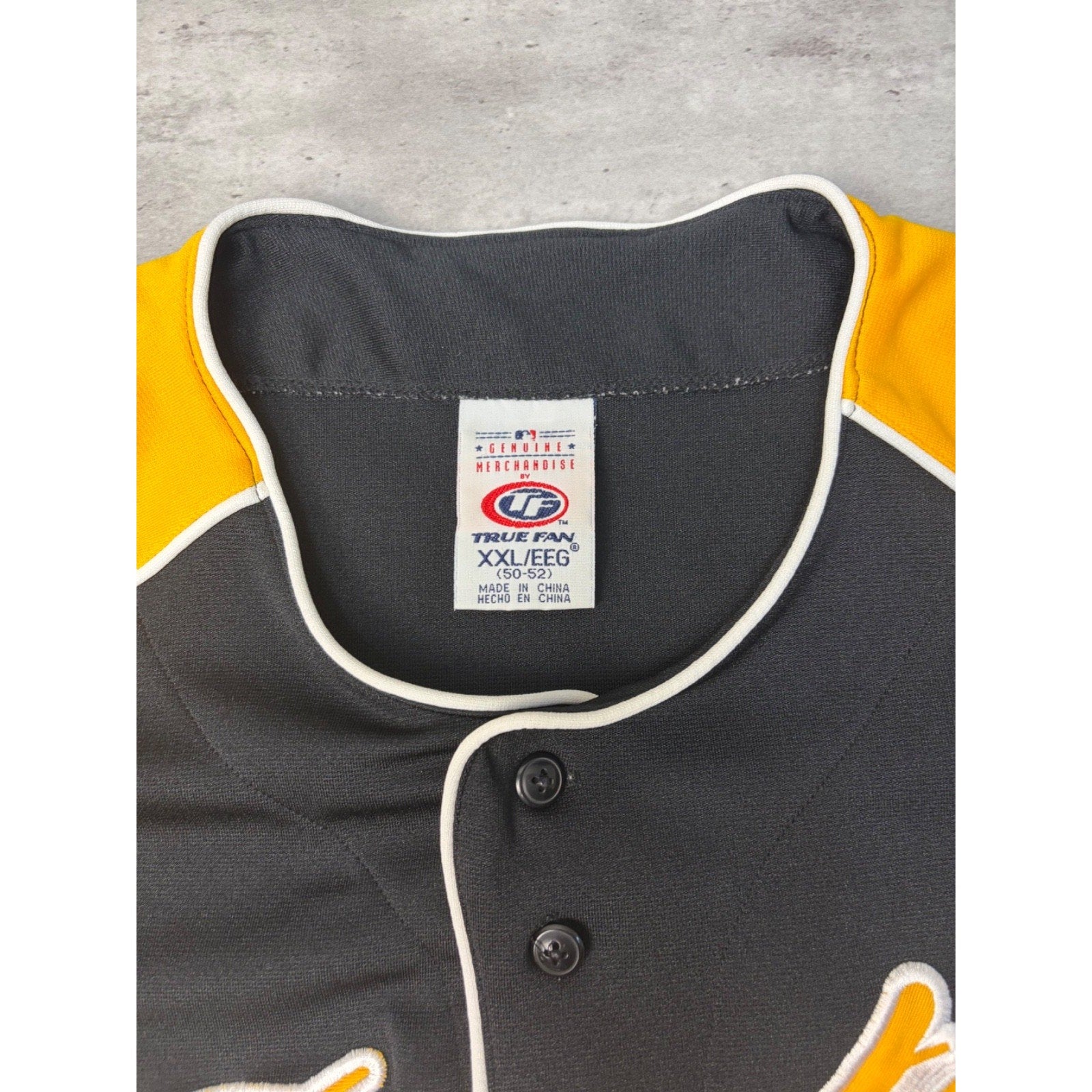 Vintage Pittsburgh Pirates MLB Script Spellout Baseball Jersey Size 2XL