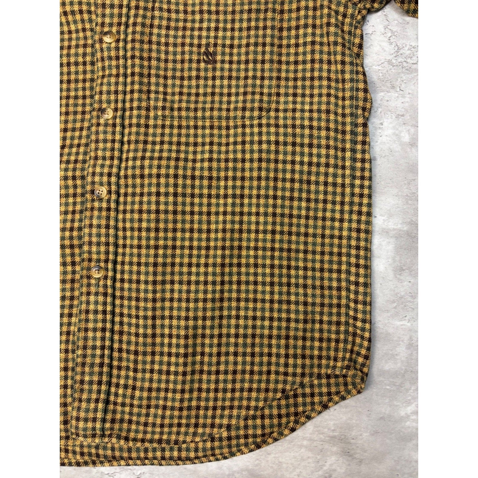 Vintage Nautica Embroidered Logo Long Sleeve Plaid Button Up Shirt Size Medium