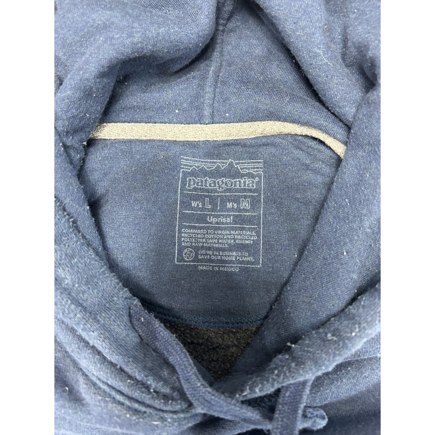Patagonia Graphic Spellout Pullover Hooded Sweatshirt Size Medium Navy Blue