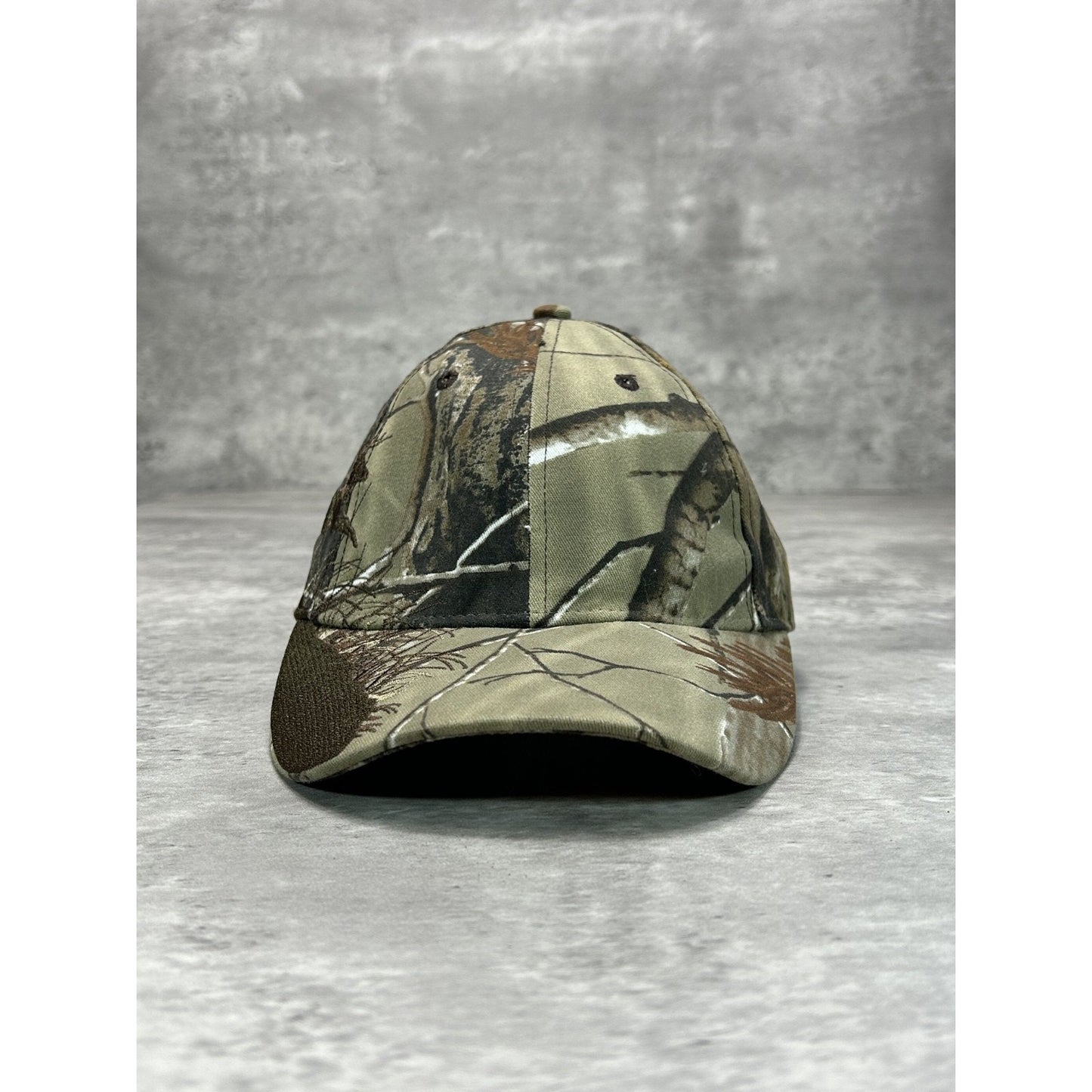 Vintage Realtree Camo Embroidered Deer Hunting Strapback Hat OSFA